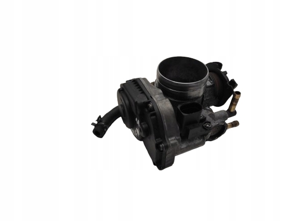 VW GOLF 4 IV 97- 2.0 PRZEPUSTNICA 06A133064H