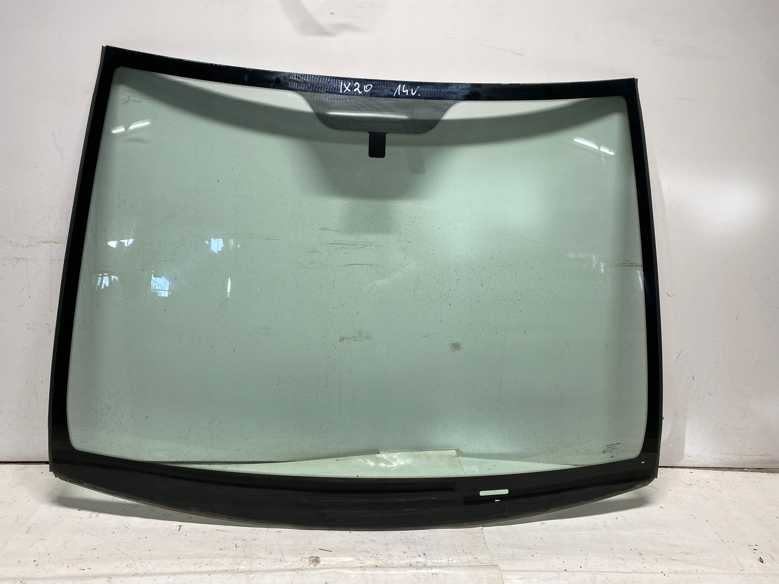 KIA VENGA window front iron 14 ROK 09-19