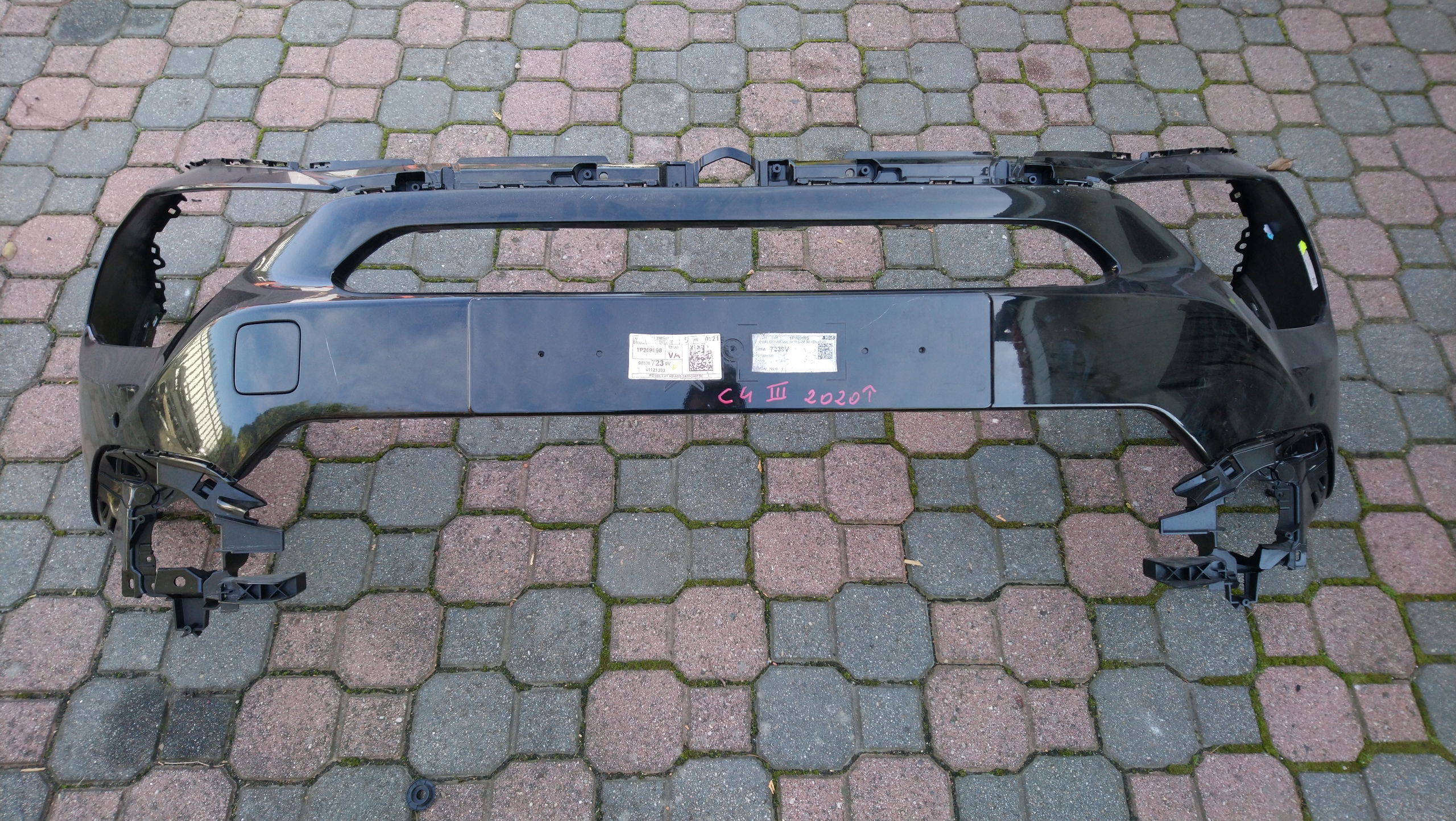 бампер передний CITROEN C4 III 2020-