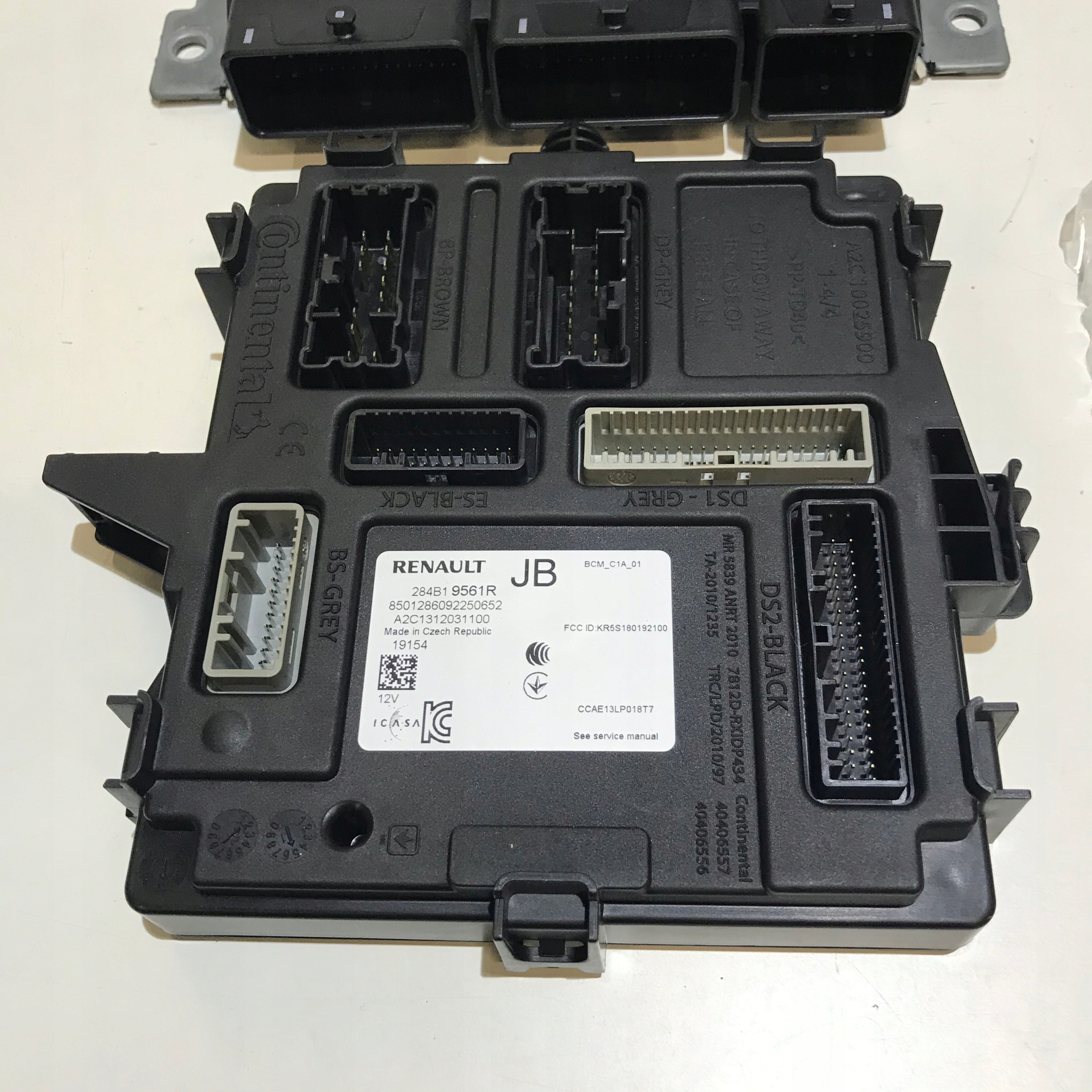 RENAULT CLIO V 1.0 TCE RUNNING BOARD STARTOWY COMPUTER