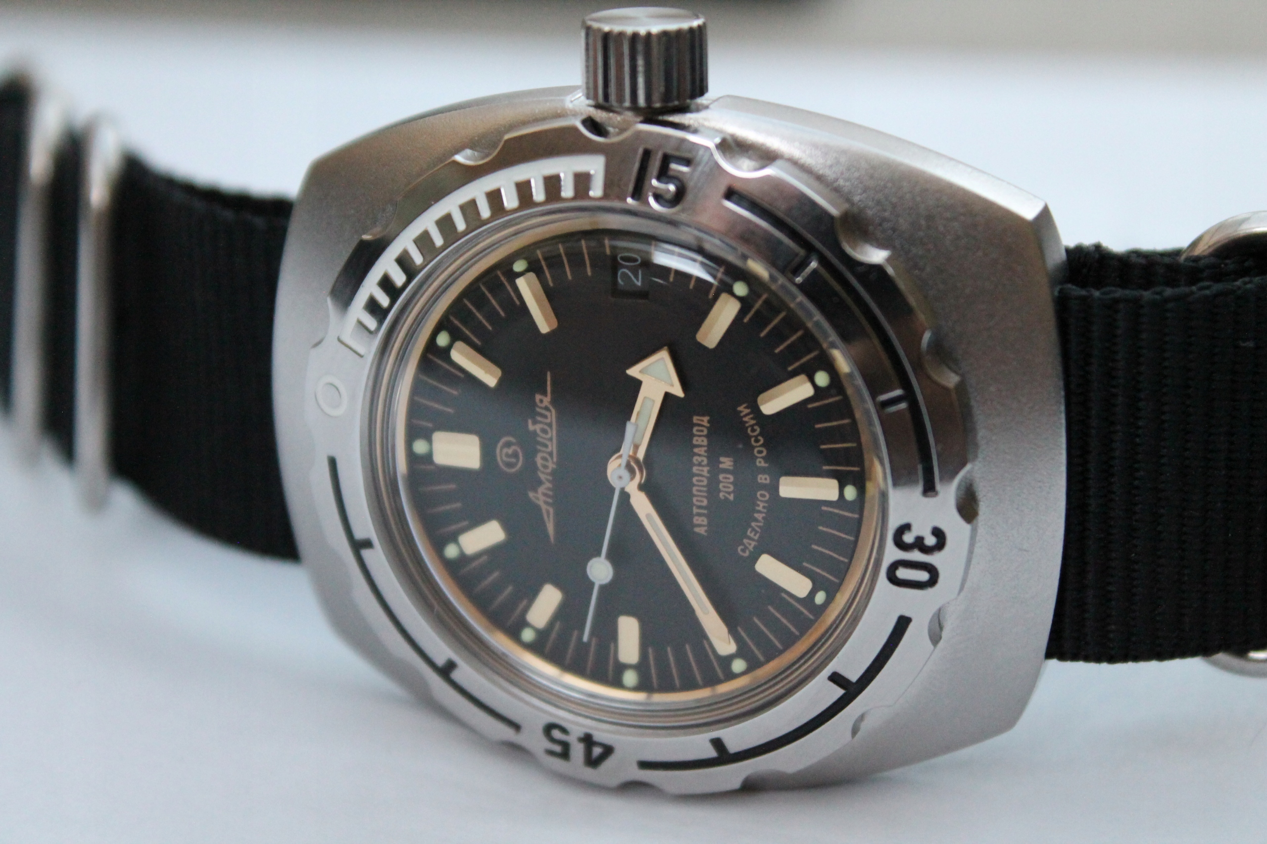 Vostok Amfibia 200 M Automat Nový 090679 M