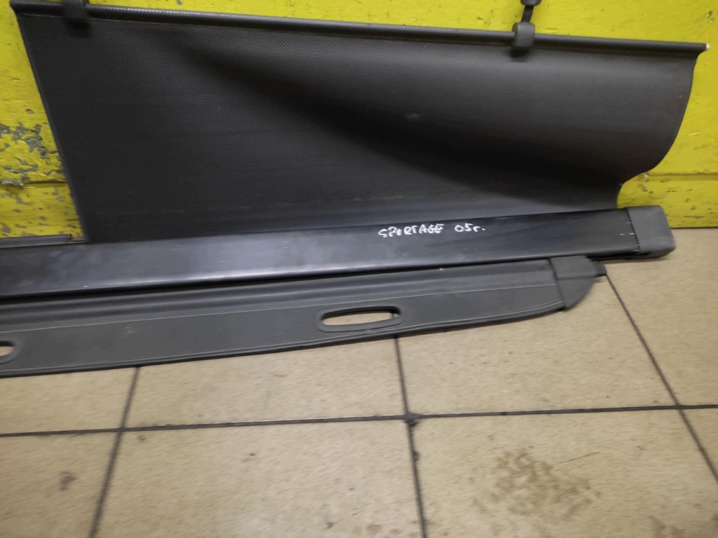 KIA SPORTAGE II blinds boot