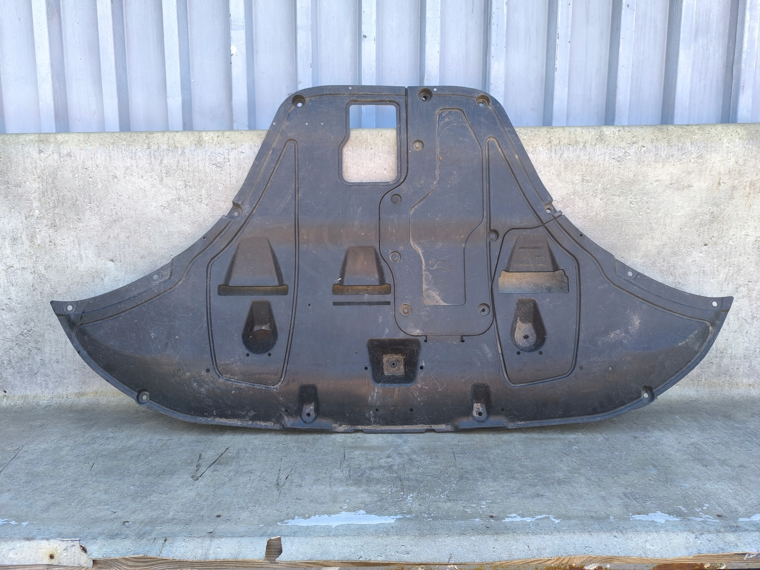 KIA SPORTAGE V 5 PŁYTA DOLNA OSŁONA SILNIKA 29133-R2000