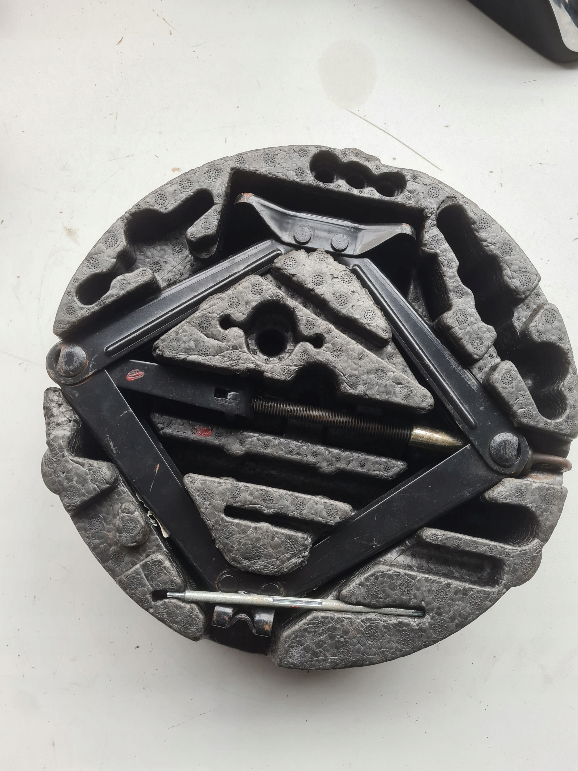 SAAB 9-3 ПАТРОН КОЛЕСА 13162851 05R