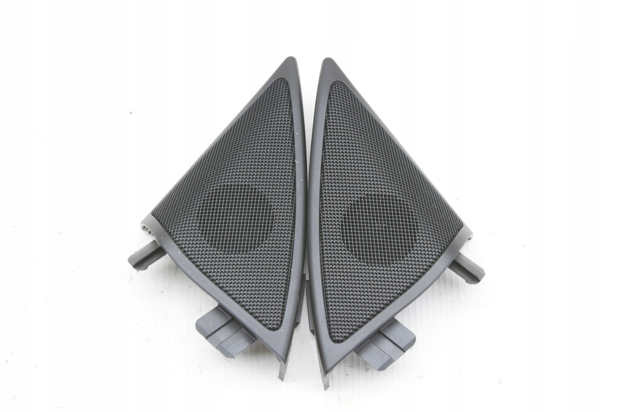 MERCEDES E W207 W204 TRÓJKĄT DRZWI GŁOŚNIK OSŁONA Typ samochodu Samochody osobowe