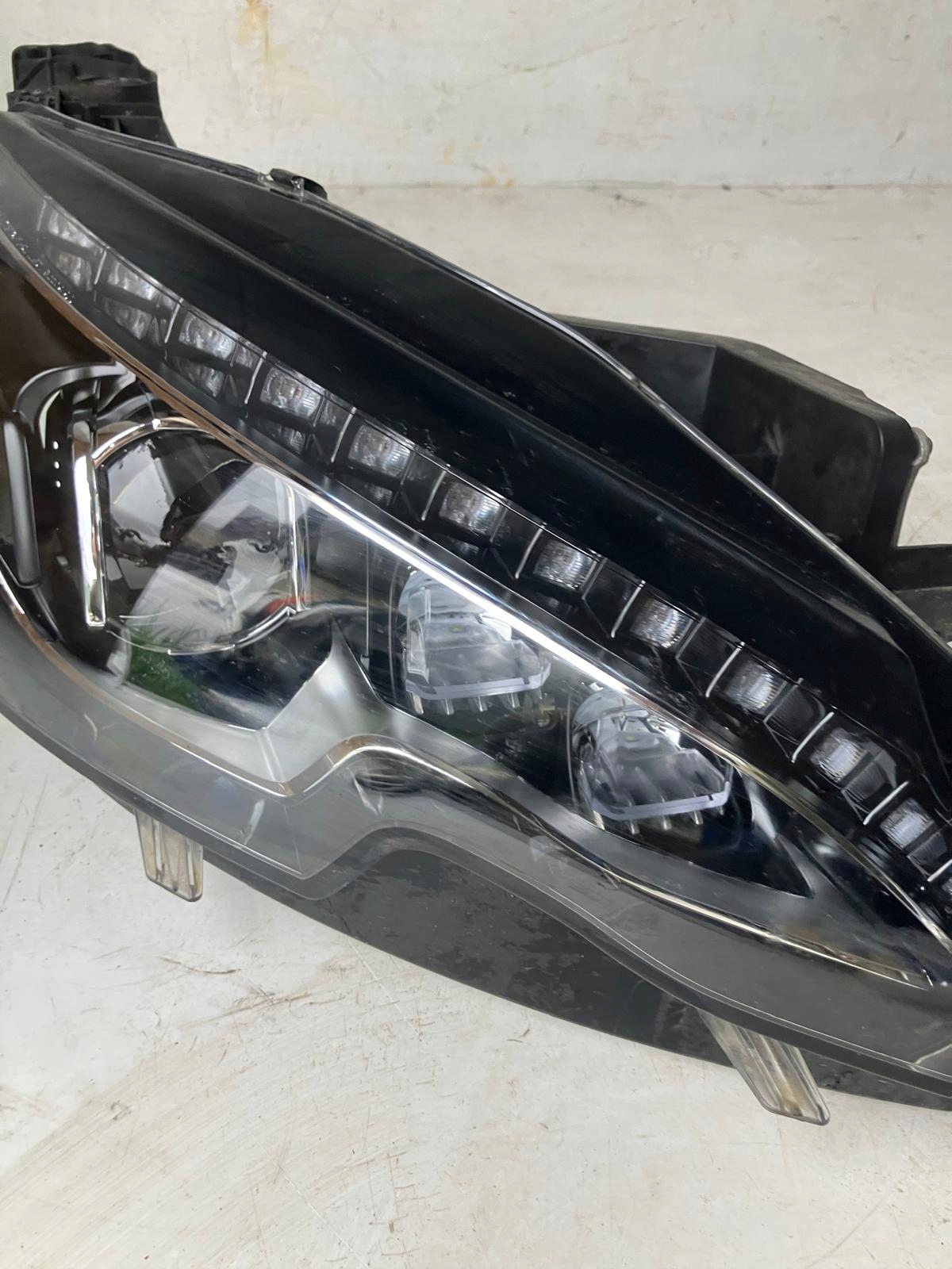 light FULL LED PEUGEOT 308 T9 right front complete BDB 9677832380