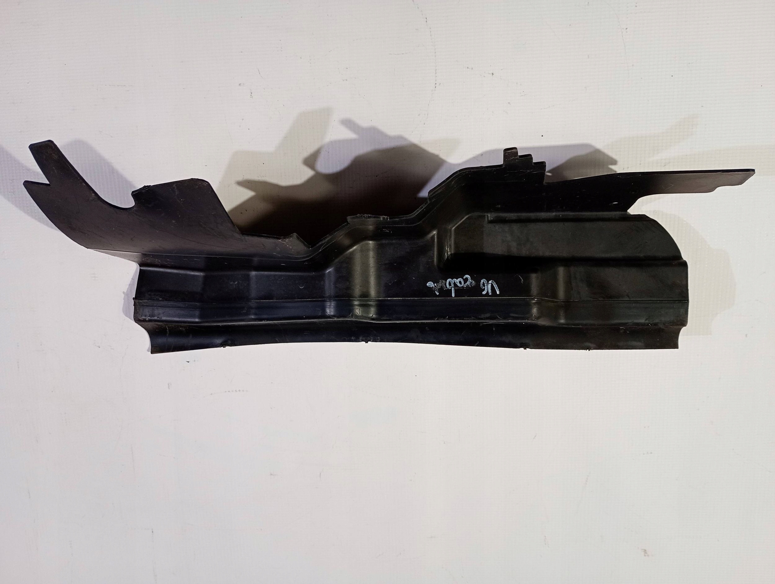 intake drain air duct air line right right Ford Mustang V 2010-2012