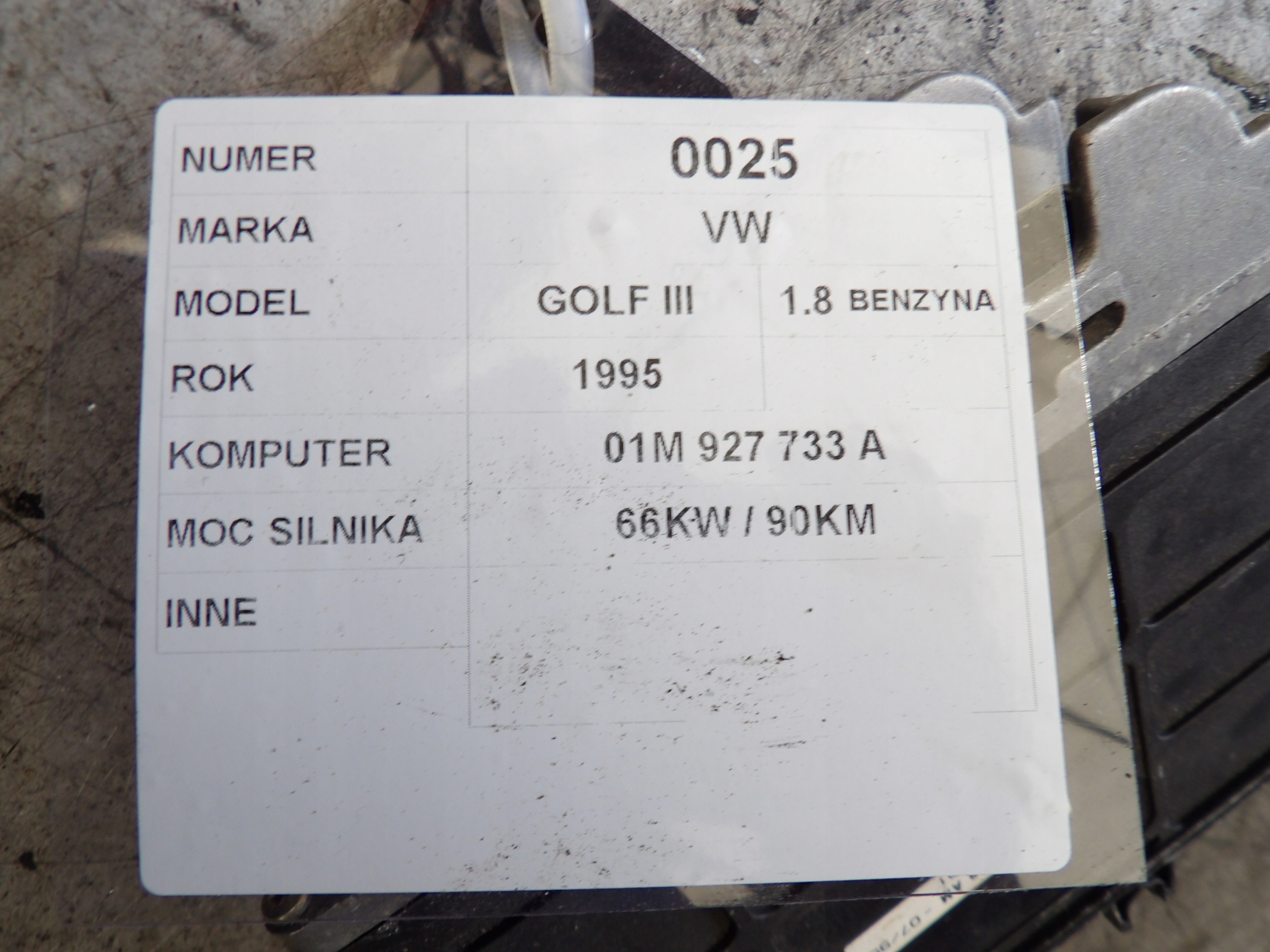 Volkswagen Golf III computer, control unit 01M927733A 5DG007651-01 HL0
