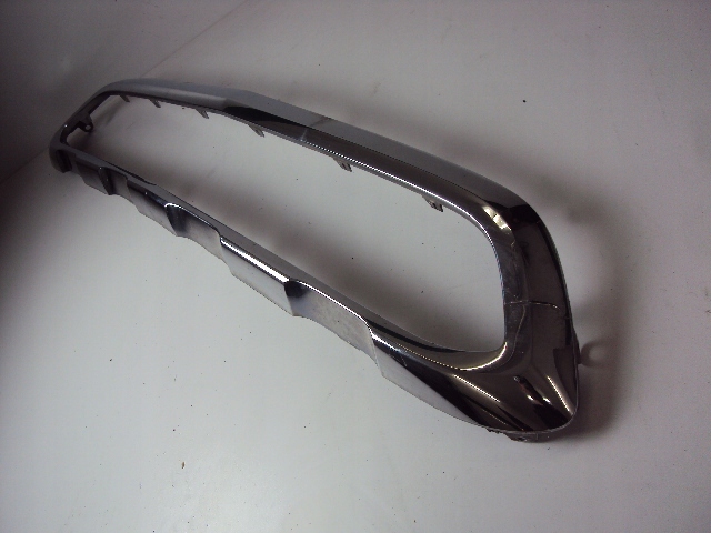 A2538856201 - Хром переднего бампера MERCEDES GLC W253