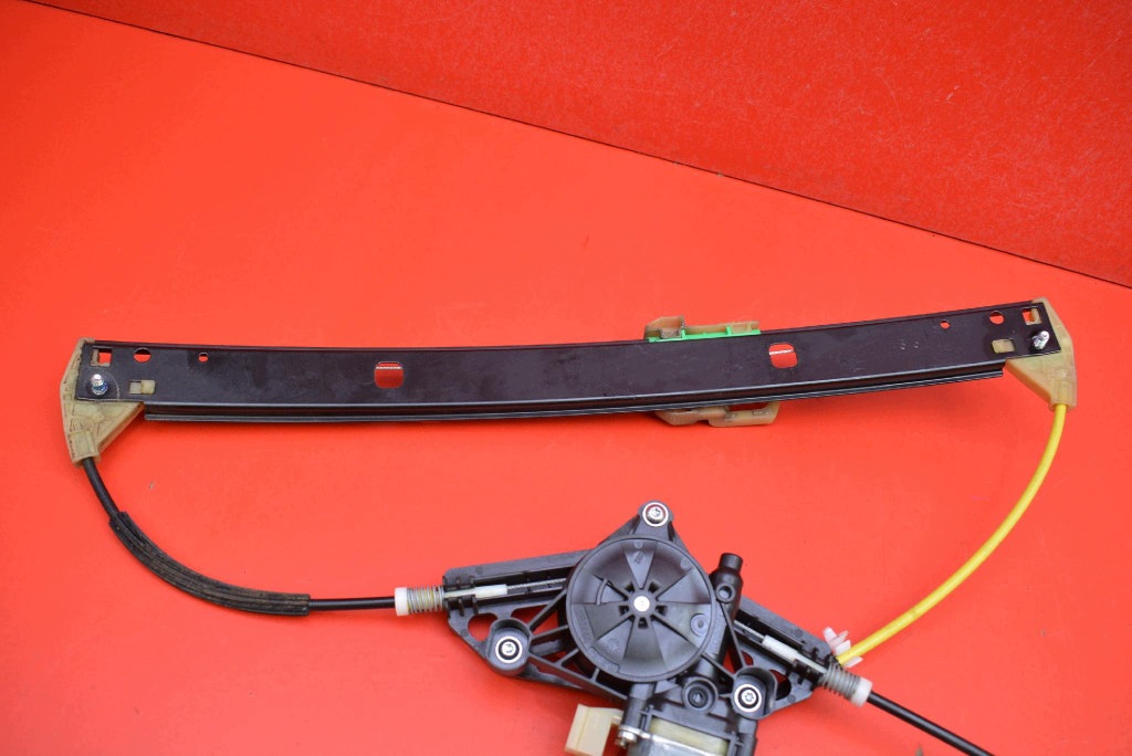 window regulator right front EU 5E0837462B SKODA OCTAVIA 3 III KOMBI 17-20
