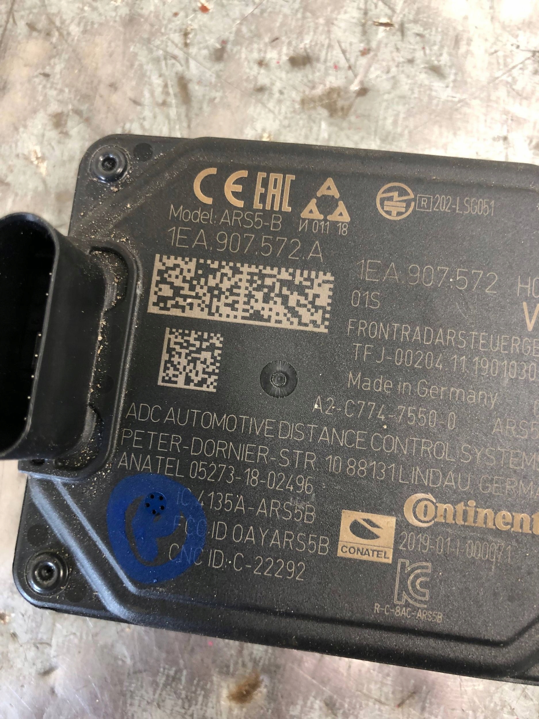 RADAR sensor DISTRONIC VW AUDI 1EA907572A