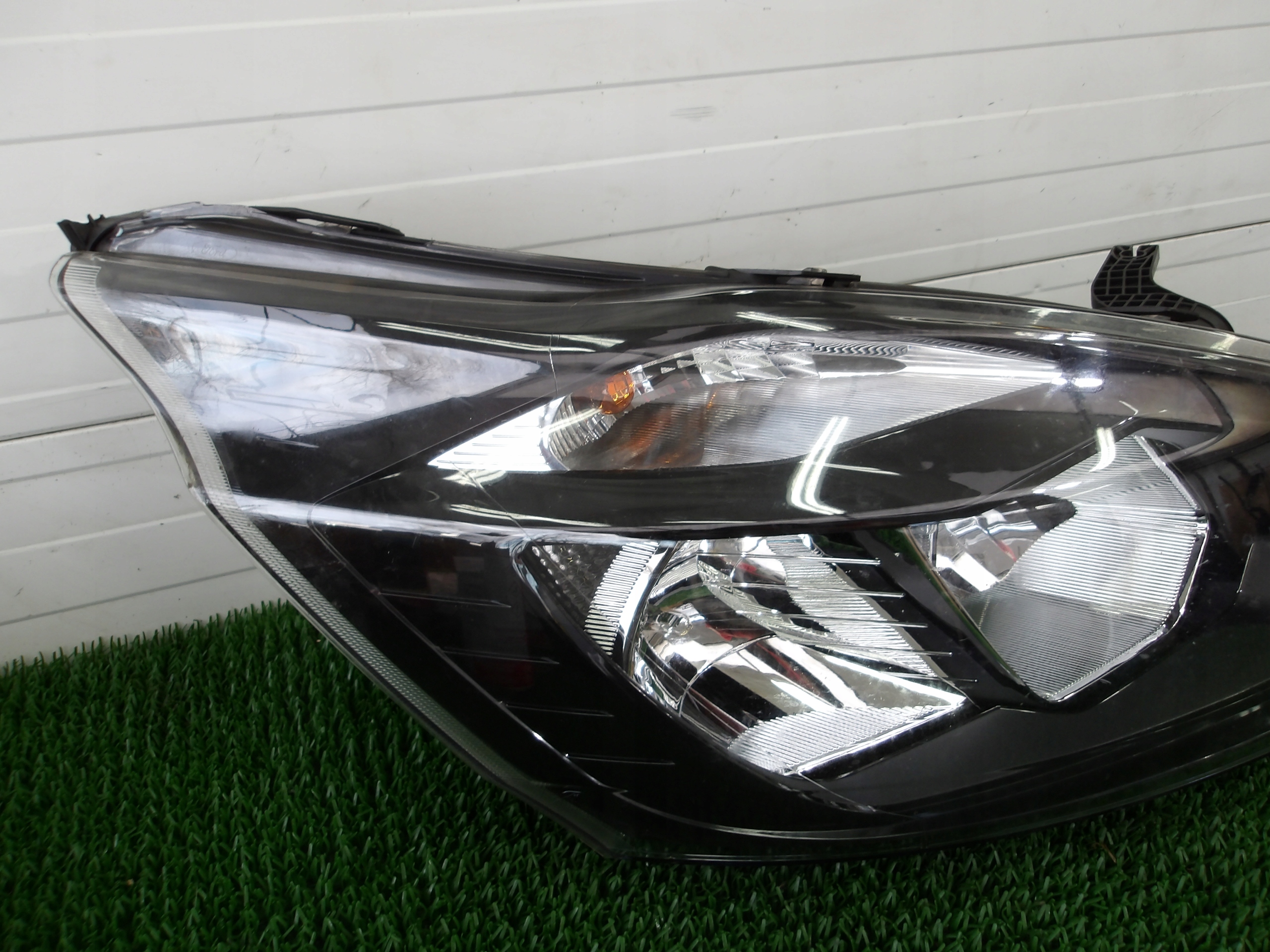 TRANSIT CUSTOM 12-18 light front right front EU