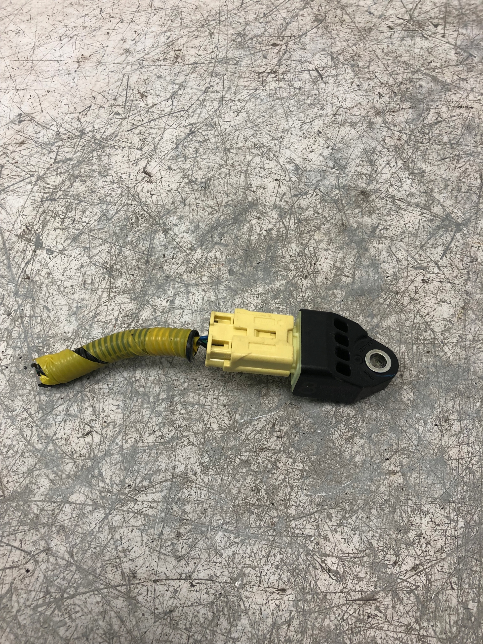 Crashsensor Drucksensor SUBARU LEGACY IV KOMBI