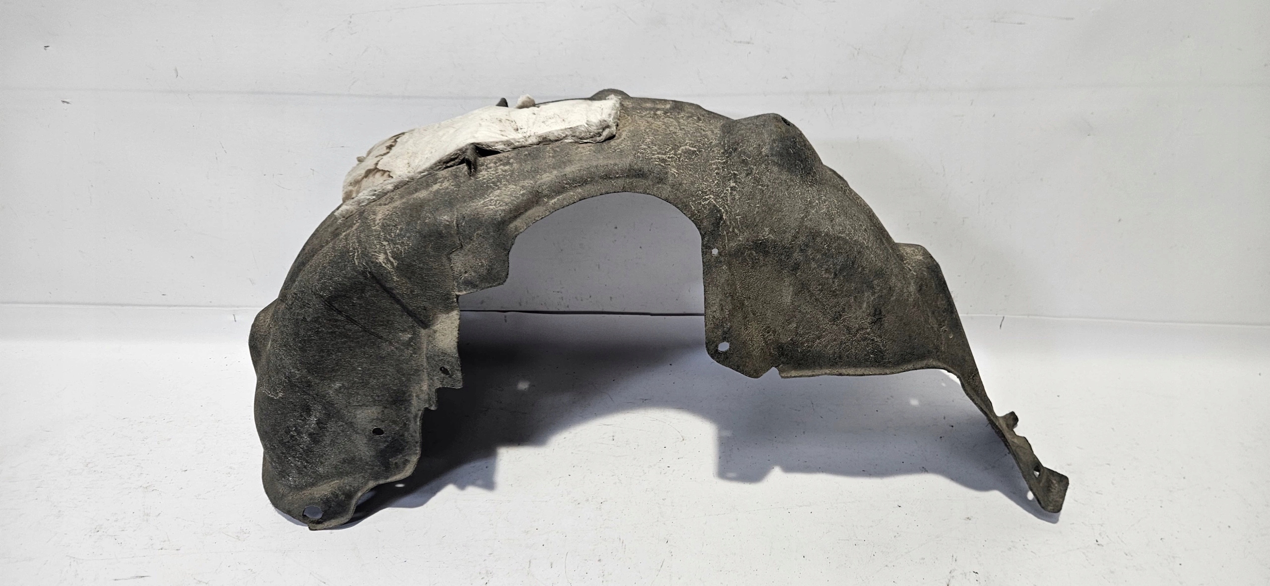 mudguard left rear part TOYOTA COROLLA E21 KOMBI 19