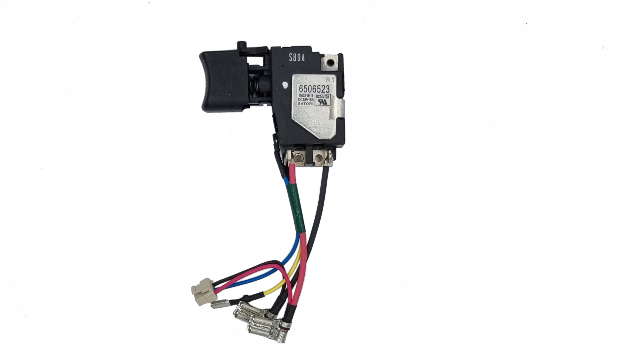 

Włącznik Klucza Udarowego Makita DTW251 650652-3