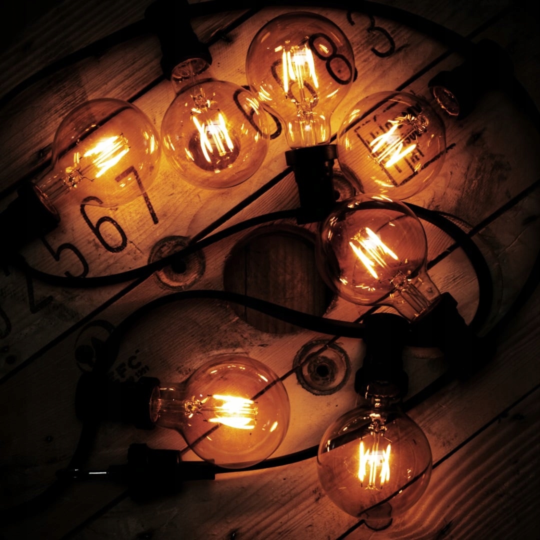 ŻARÓWKA LED 0,75W VINTAGE AMBER G80 2000K Kod producenta 355-50