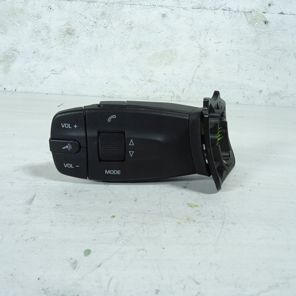 SEAT IBIZA IV Comandi Controllo RADIEM 6J0959441R