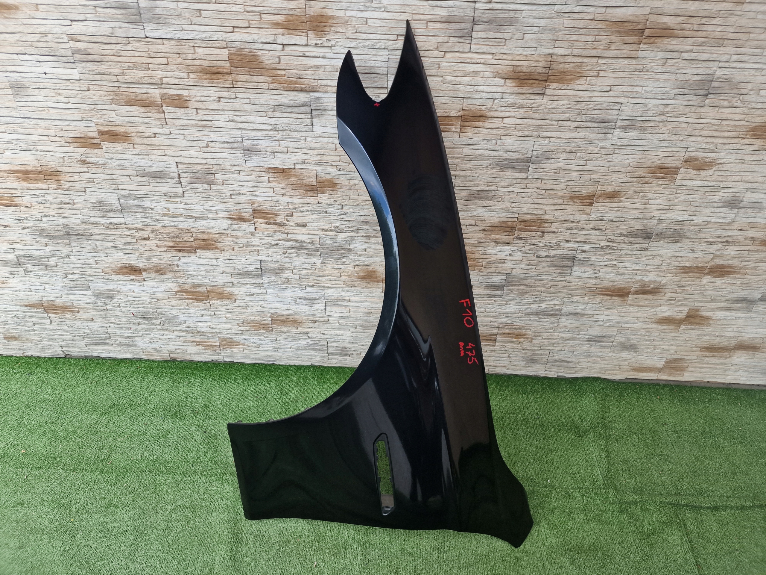 BŁOTNIK BMW 5 F10 F11 KOLOR 475