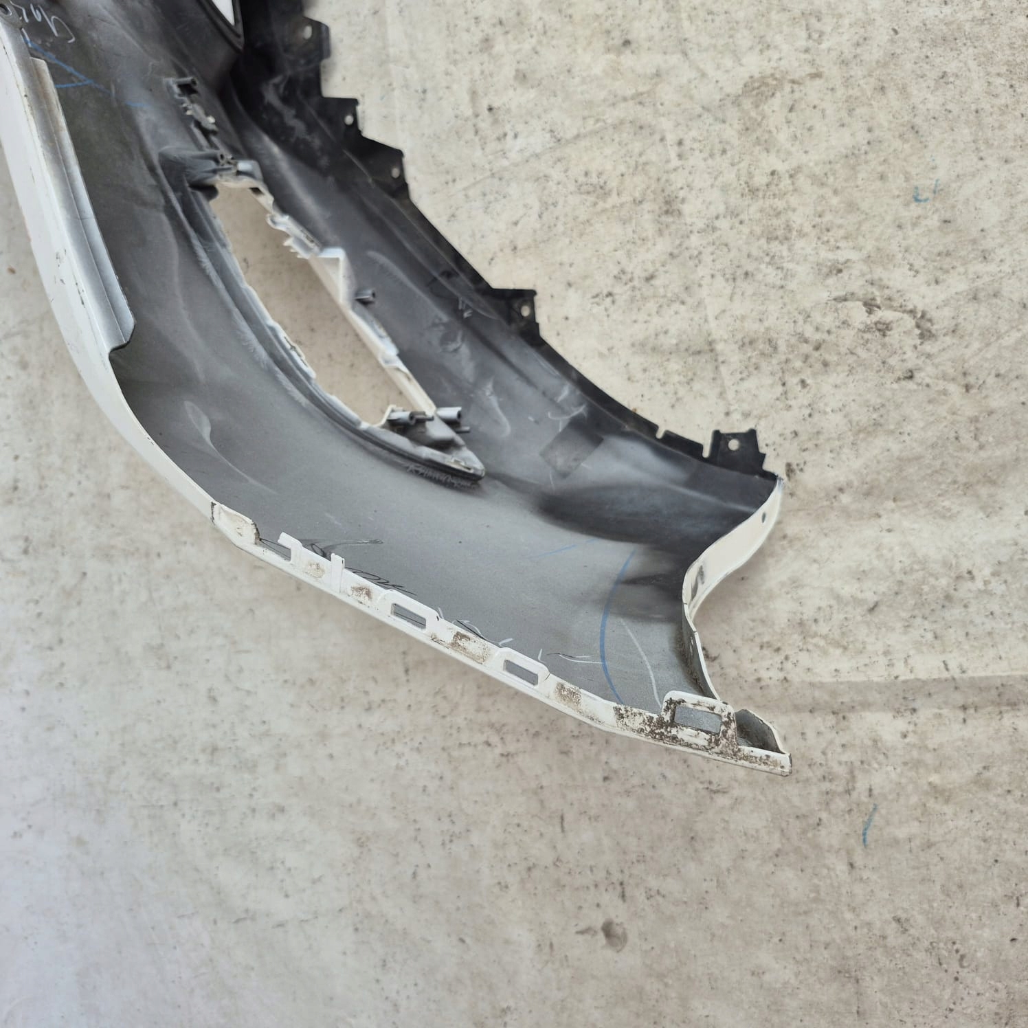 MAZDA 3 III LIFT 16-18 bumper front front