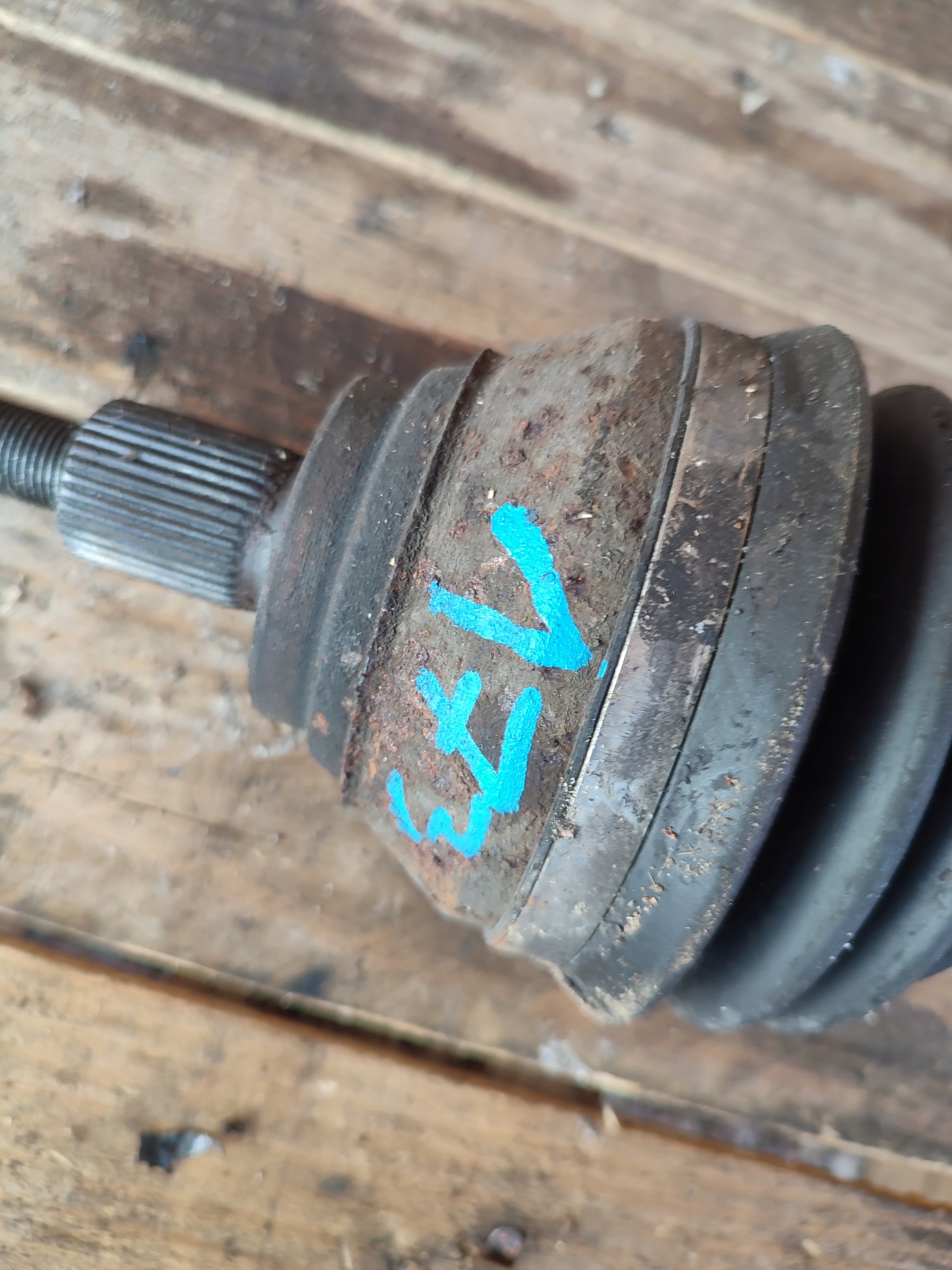 semi-axis left front SKODA SUPERB II 2 3T0 3T9 2K0407271B
