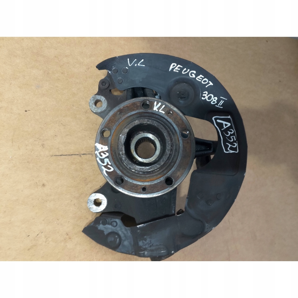 Peugeot 308 T9 swing front left 9806779580 (A352)