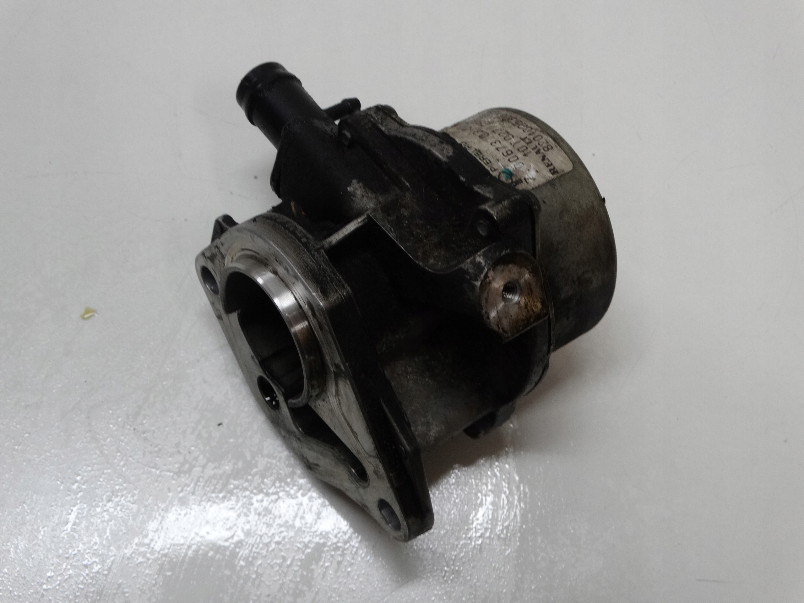 Pompa VACUM RENAULT LAGUNA III 1.5 DCI 8201005306B