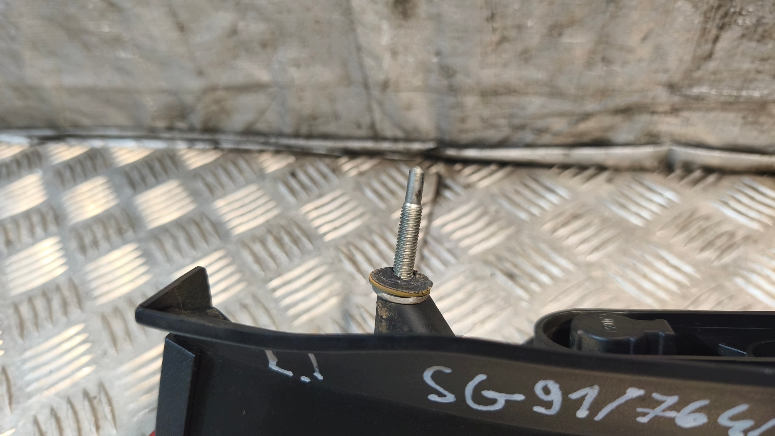 Licht links heck 02R00F FORD C-MAX 2003r