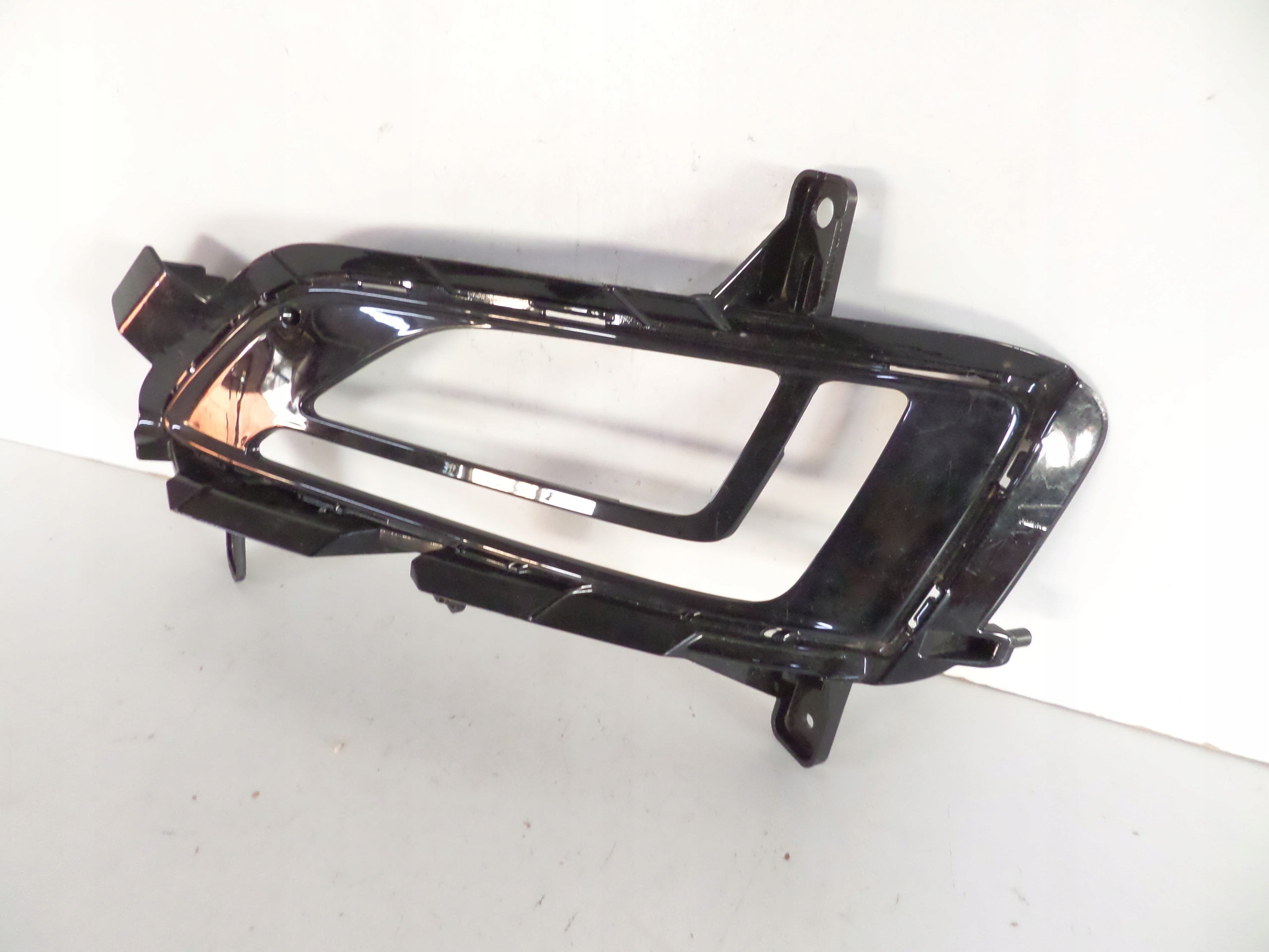 grille grid left HYUNDAI TUCSON III LIFT 18