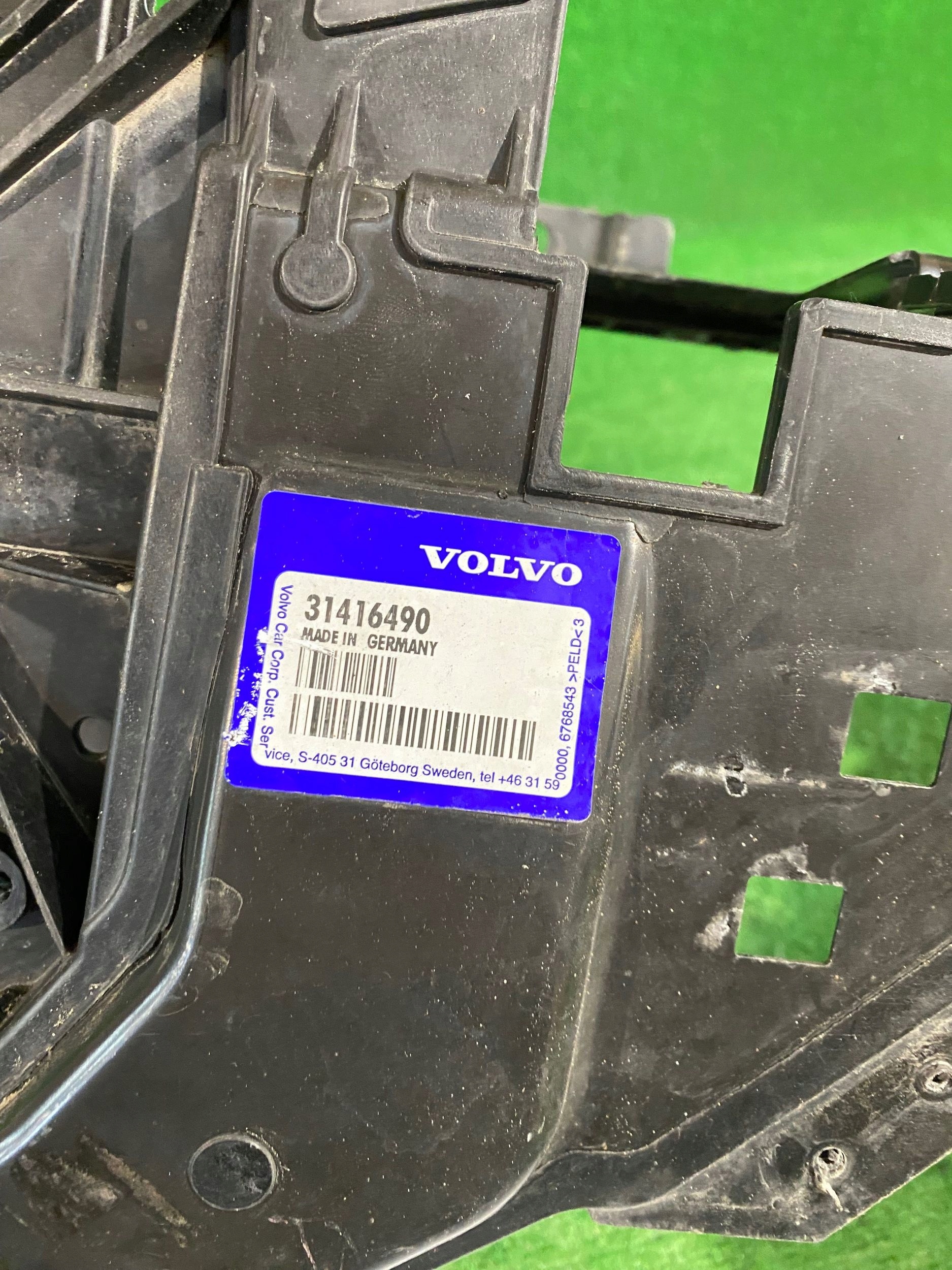 support panel for radiators front pillar iron VOLVO V40 NR.641