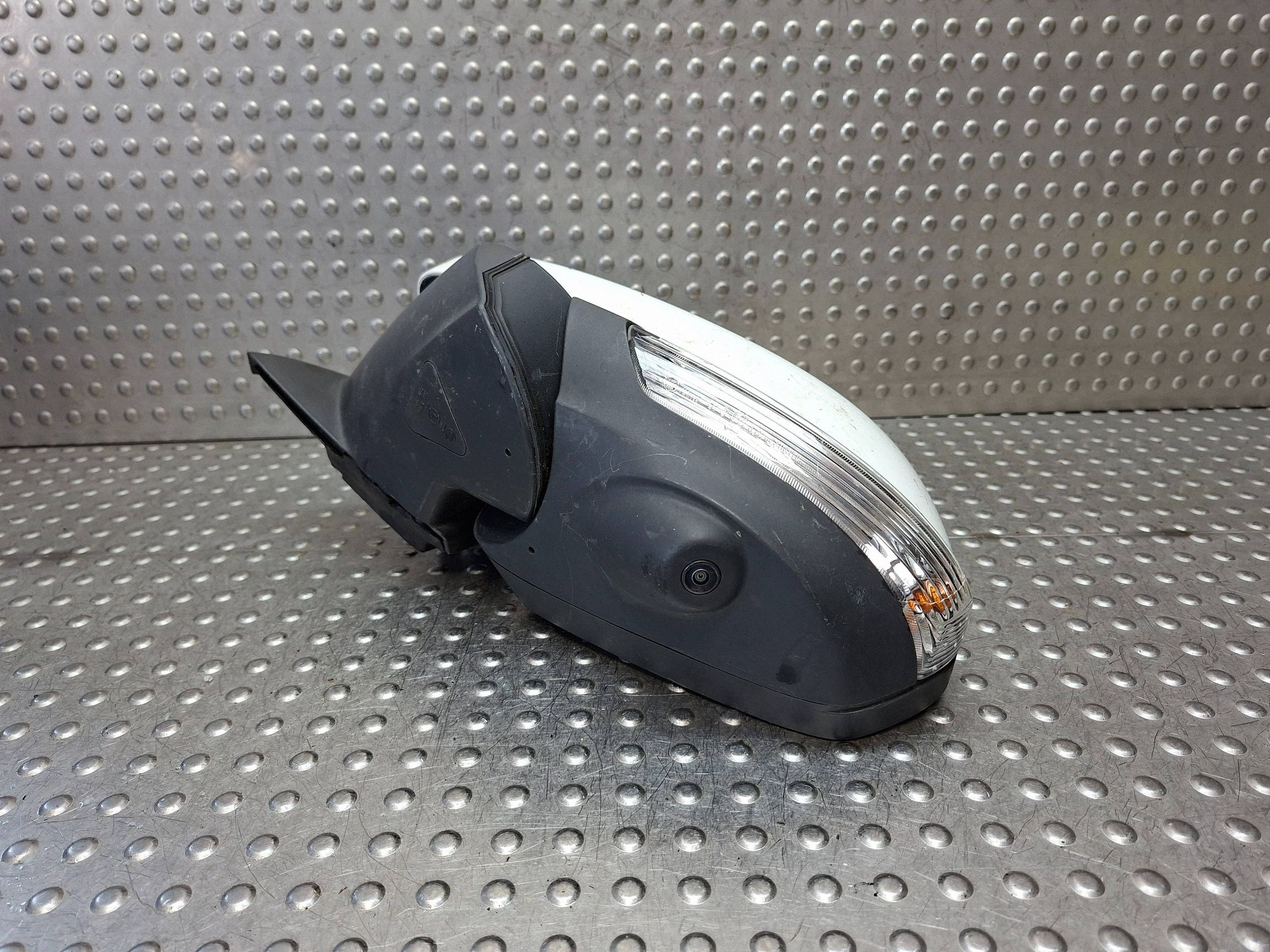 mirror left MG ZS 17- KAMERA 13 PIN EU 11370239