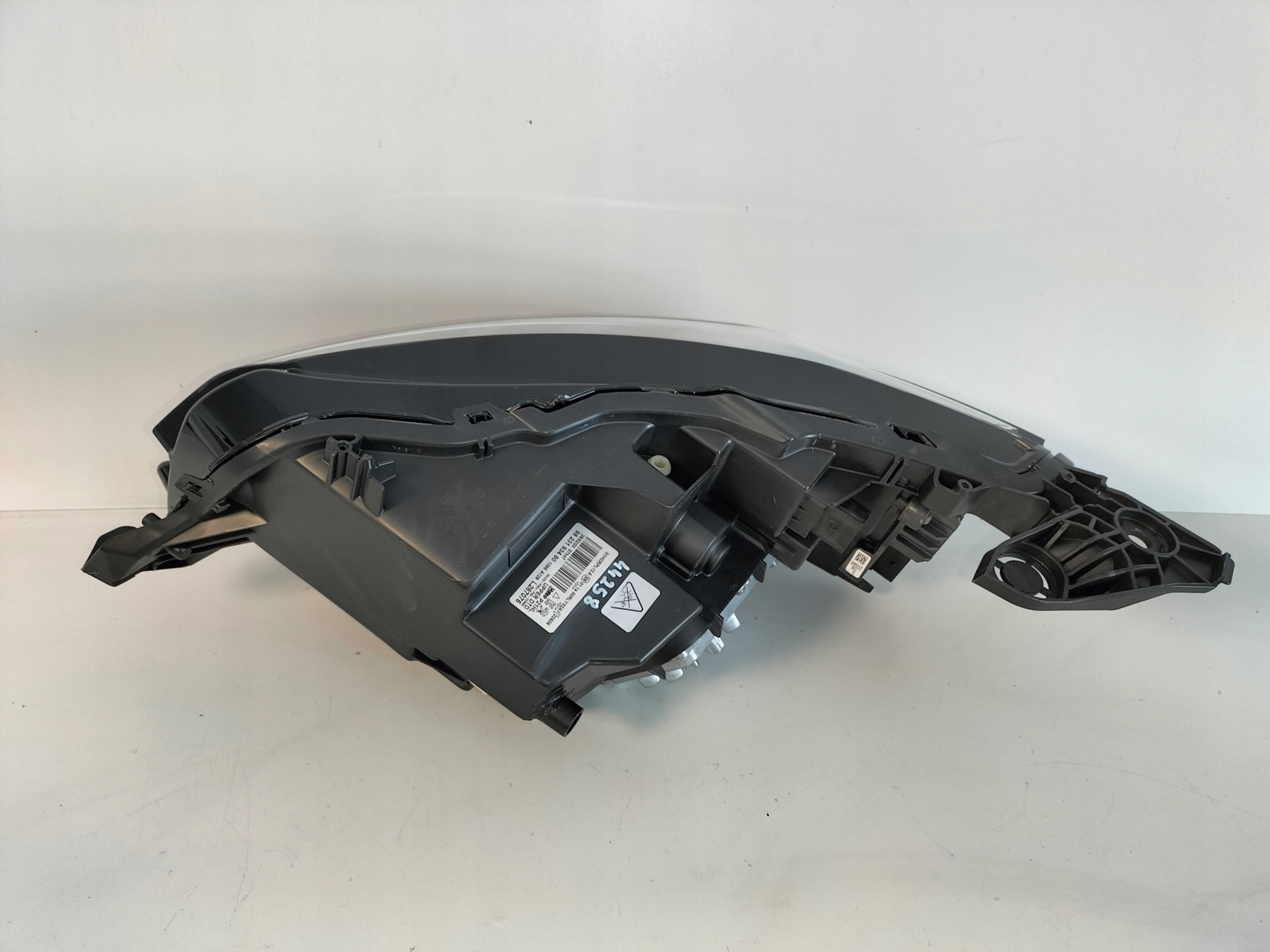light front reflektor right PEUGEOT 208 2008 II 19- FULL LED