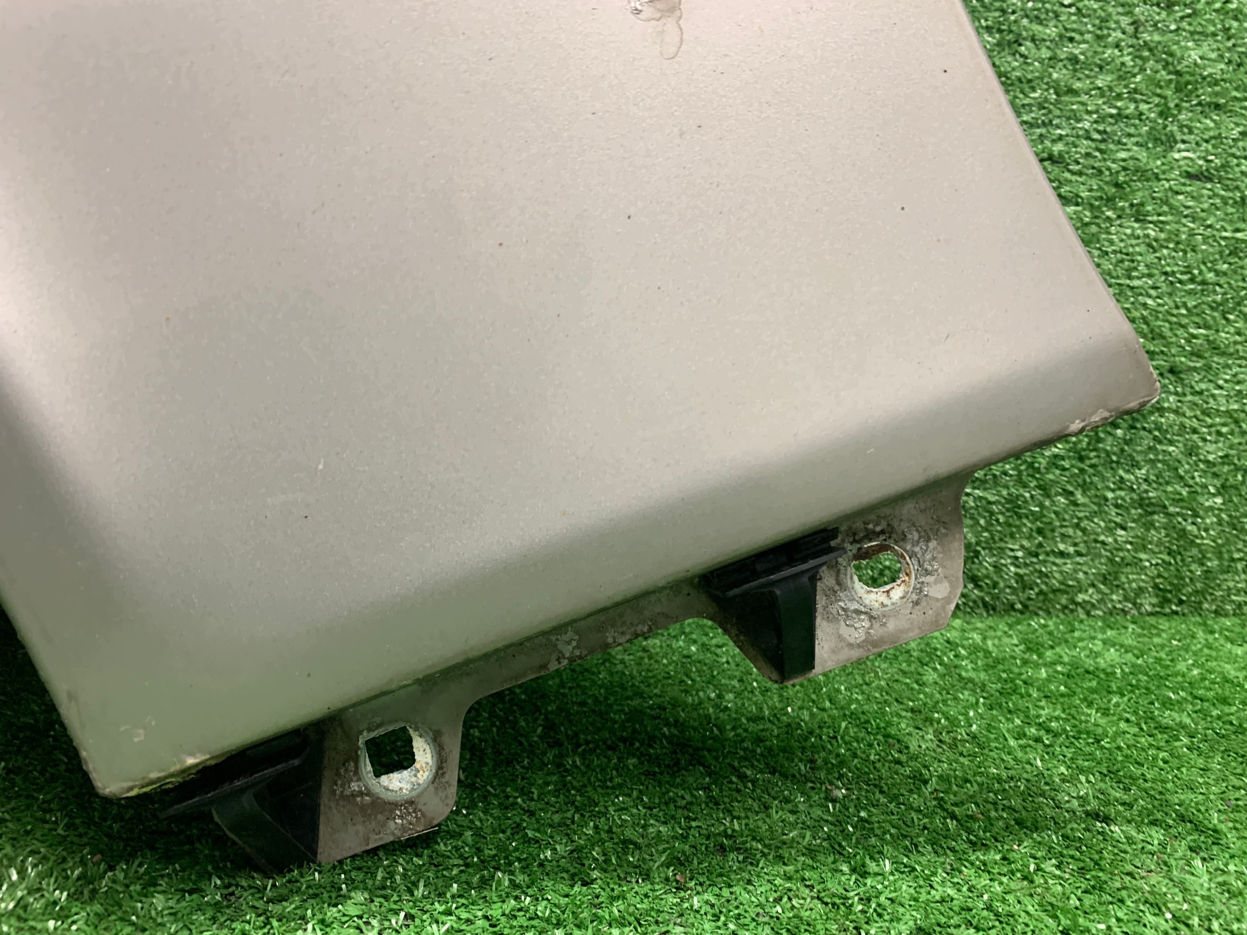 fender left front front MERCEDES W211 723 C723