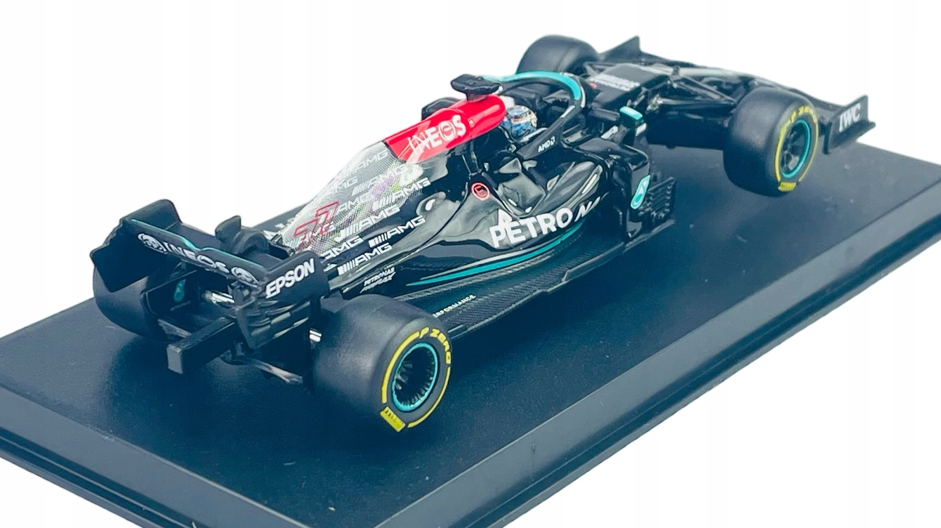 BBURAGO RACE MERCEDES-AMG F1 W12 E PERFORMANCE #77 BOTTAS FORMUŁA 1 NOWY Kod producenta 38478947xc