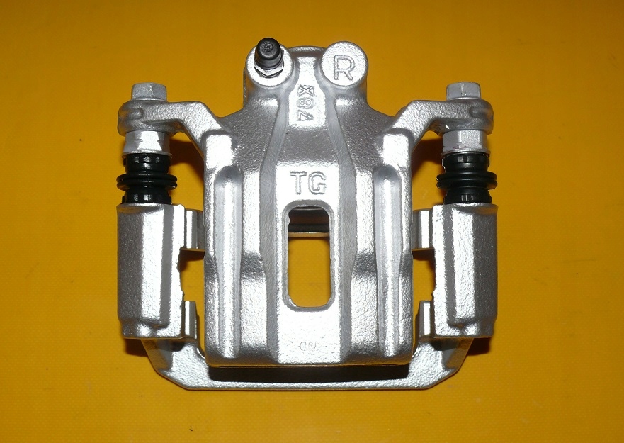 суппорт скоба задний правый nissan PATHFINDER III 3 R51 307,60/18mm
