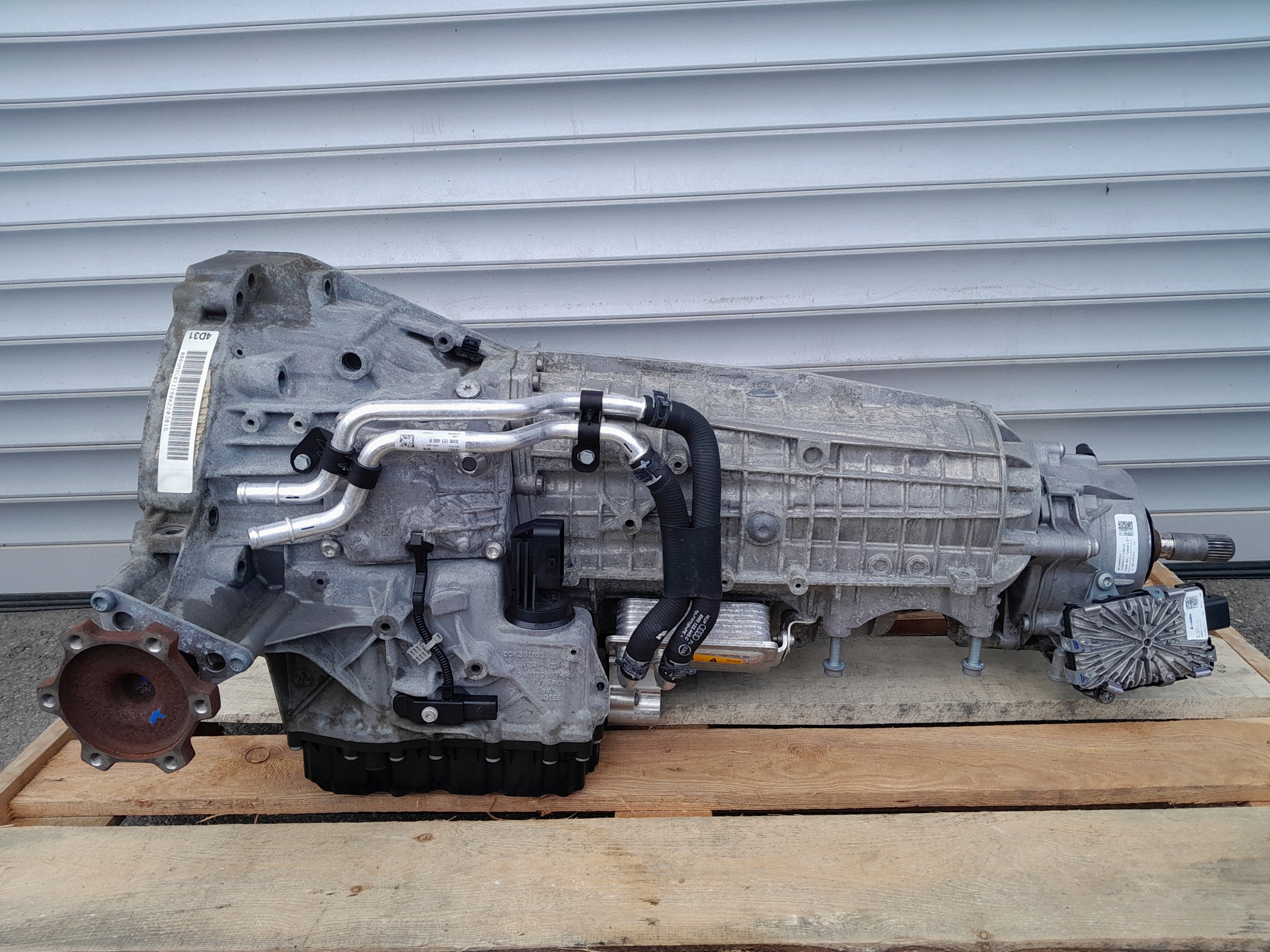 AUDI A4 B9 LIFT Berline Boîte de vitesses QUATTRO UMX Complète REDUKTOR