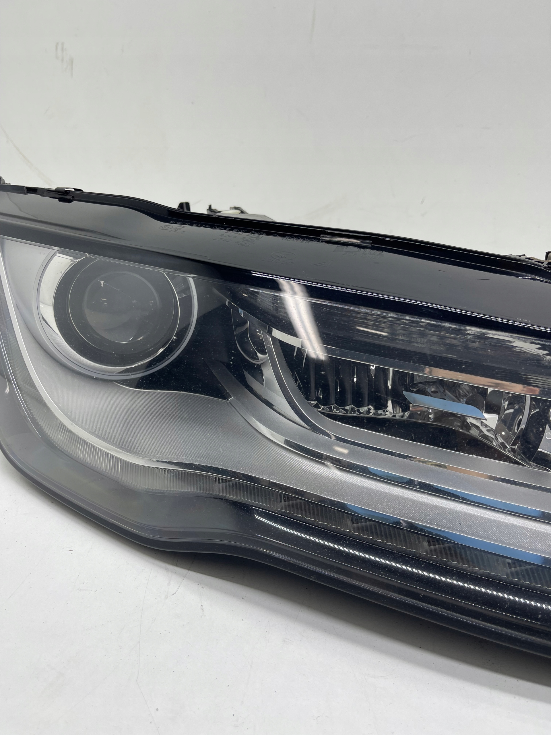 AUDI A7 C7-light reflektor BI XENON positioning LED right right front original!