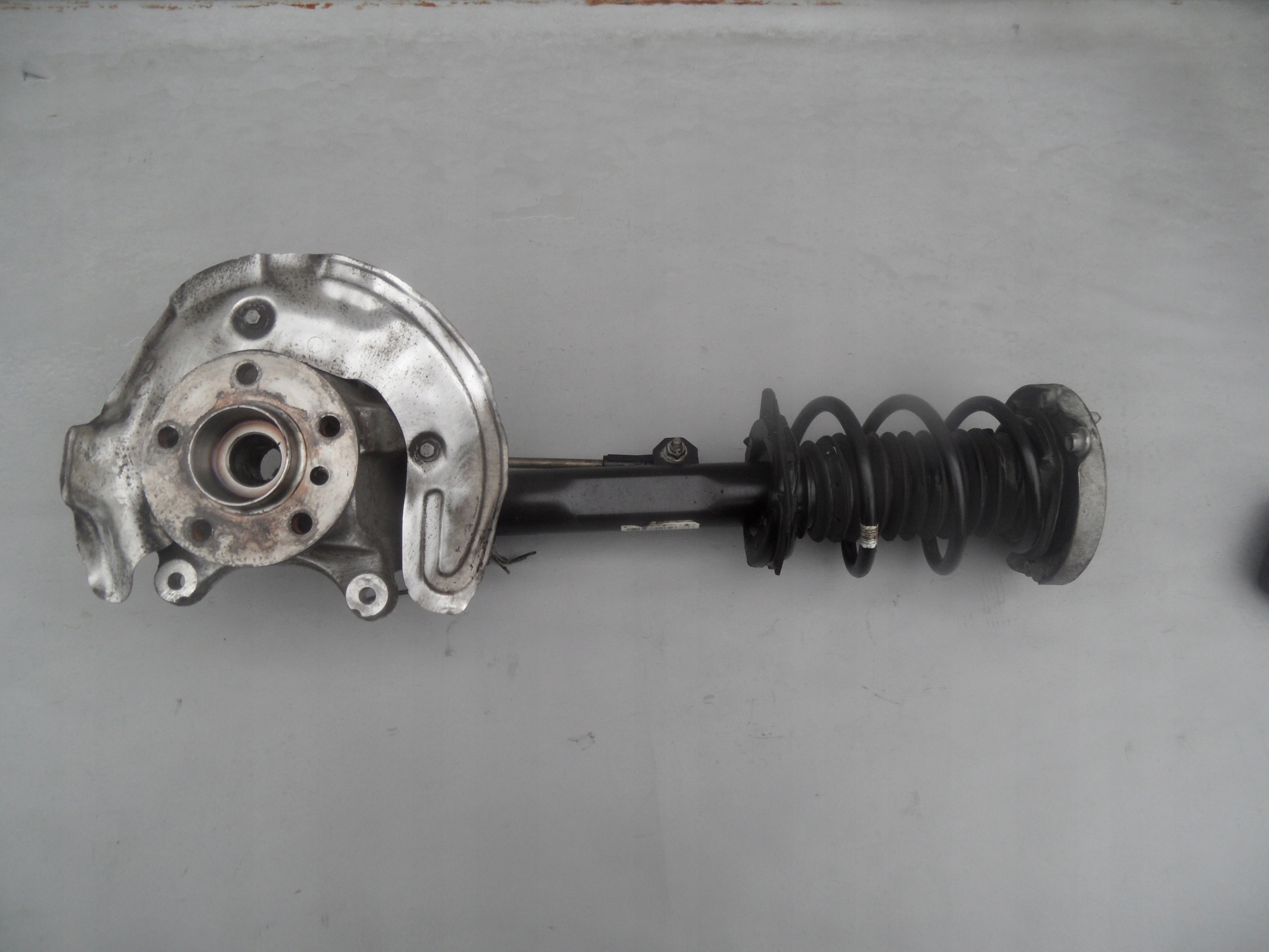поворотный кулак, цапфа перед X1 X2 F45 F48 MINI COUNTRYMAN F60