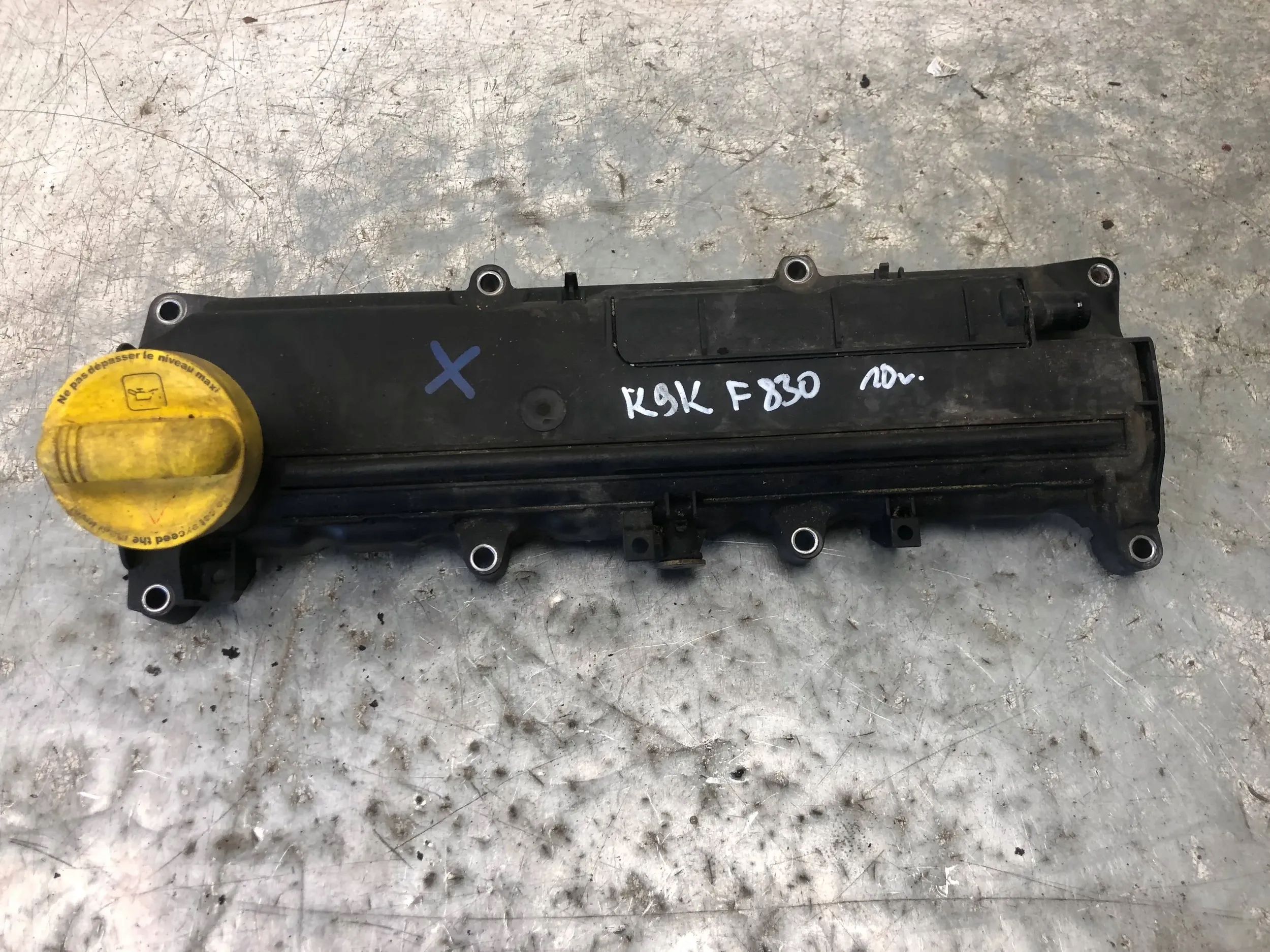 Abdeckung der Ventile 1.5 DCI K9KF830 8200608952