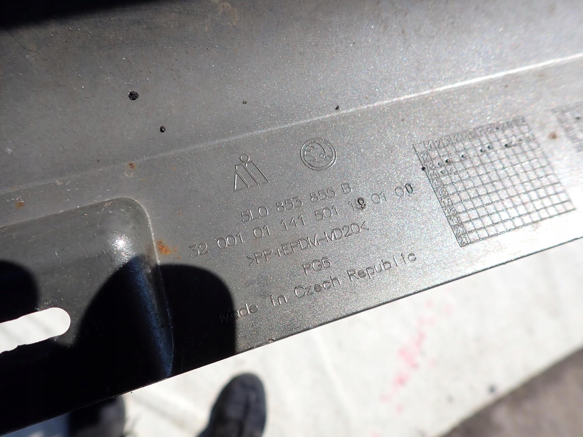SKODA YETI LIFT 12-17 threshold moulding threshold left