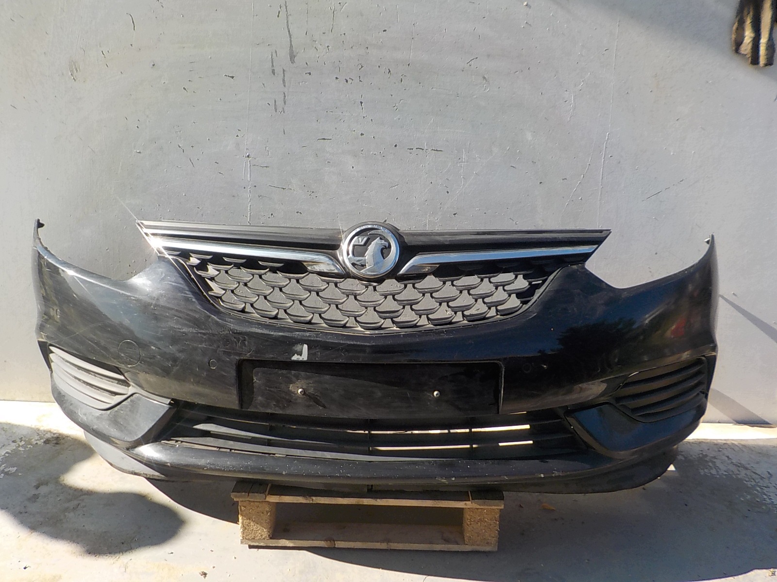 655 OPEL ZAFIRA C LIFT 4 PDC bumper front front