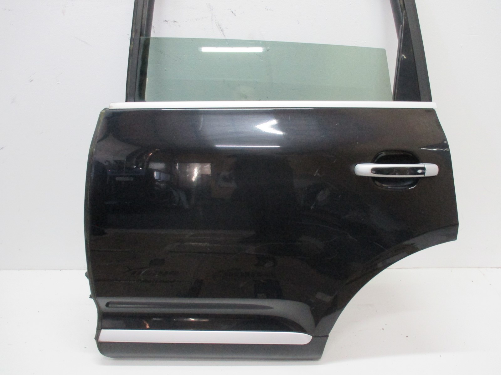 door left rear. PORSCHE CAYENNE 7L5 04R