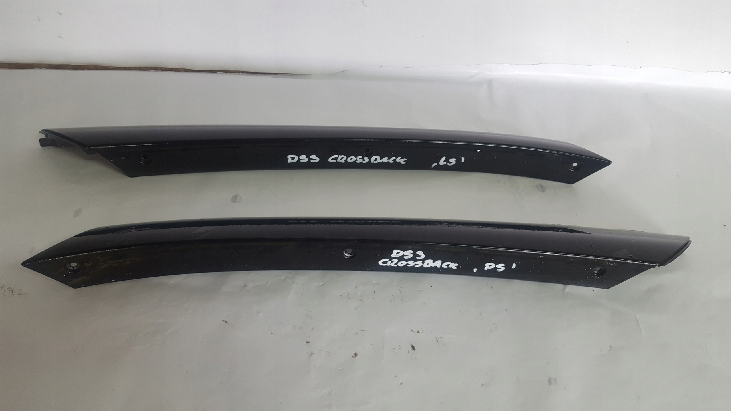 CITROEN DS3 CROSSBACK БРЫЗГОВИК ЗАДНИЙ ЛЕВЫЙ