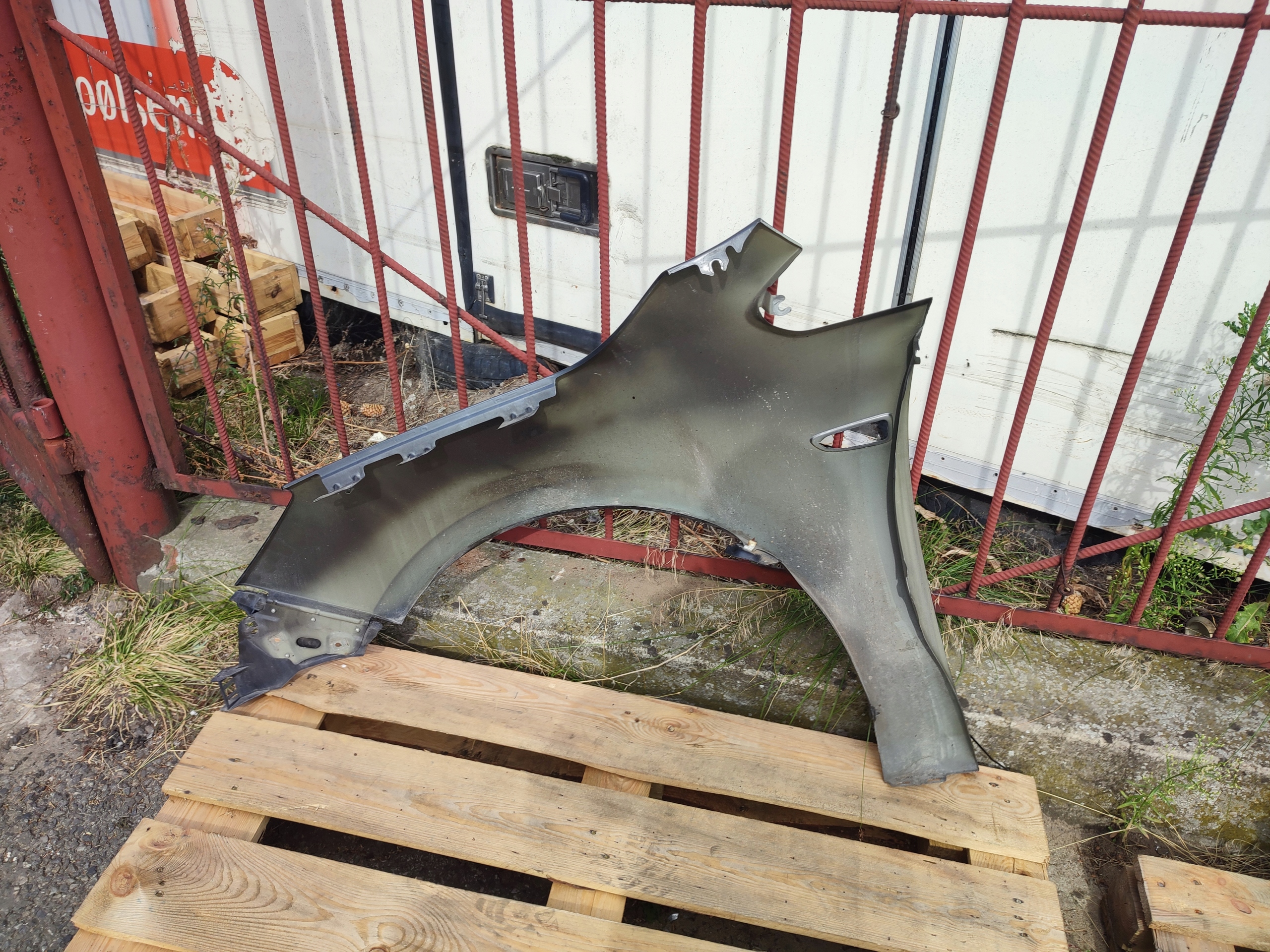 fender right front right front Opel Astra J Z177