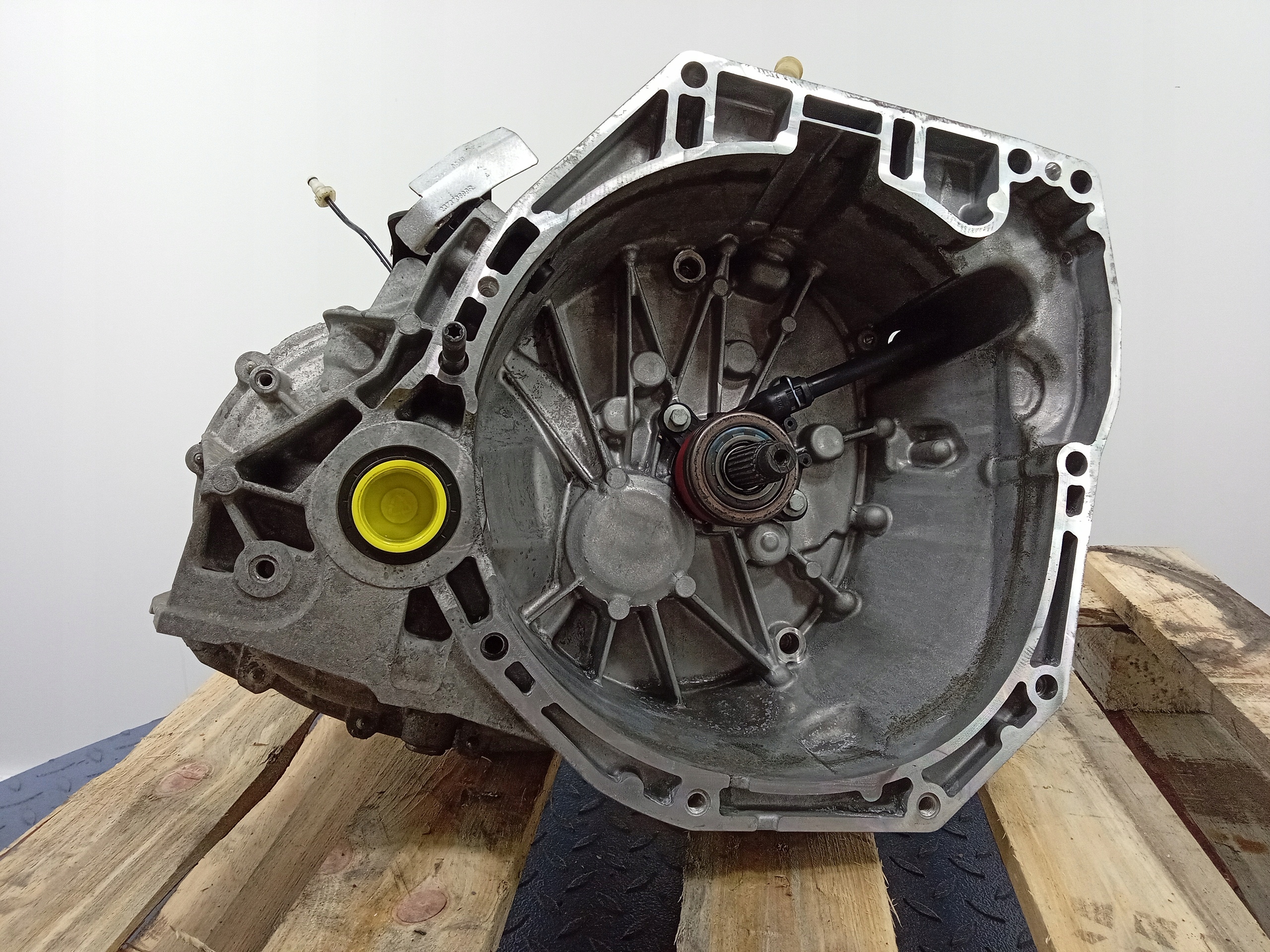 КАПЮШОН I 13- 1.2 TCE КОРОБКА МЕХАНІЧНА Tl4 094