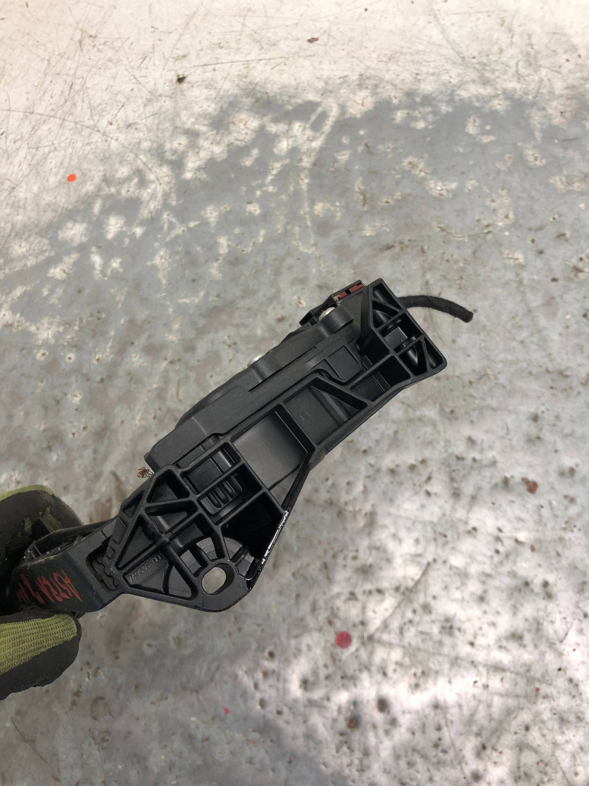 Gaspedal OPEL ASTRA J 13252702