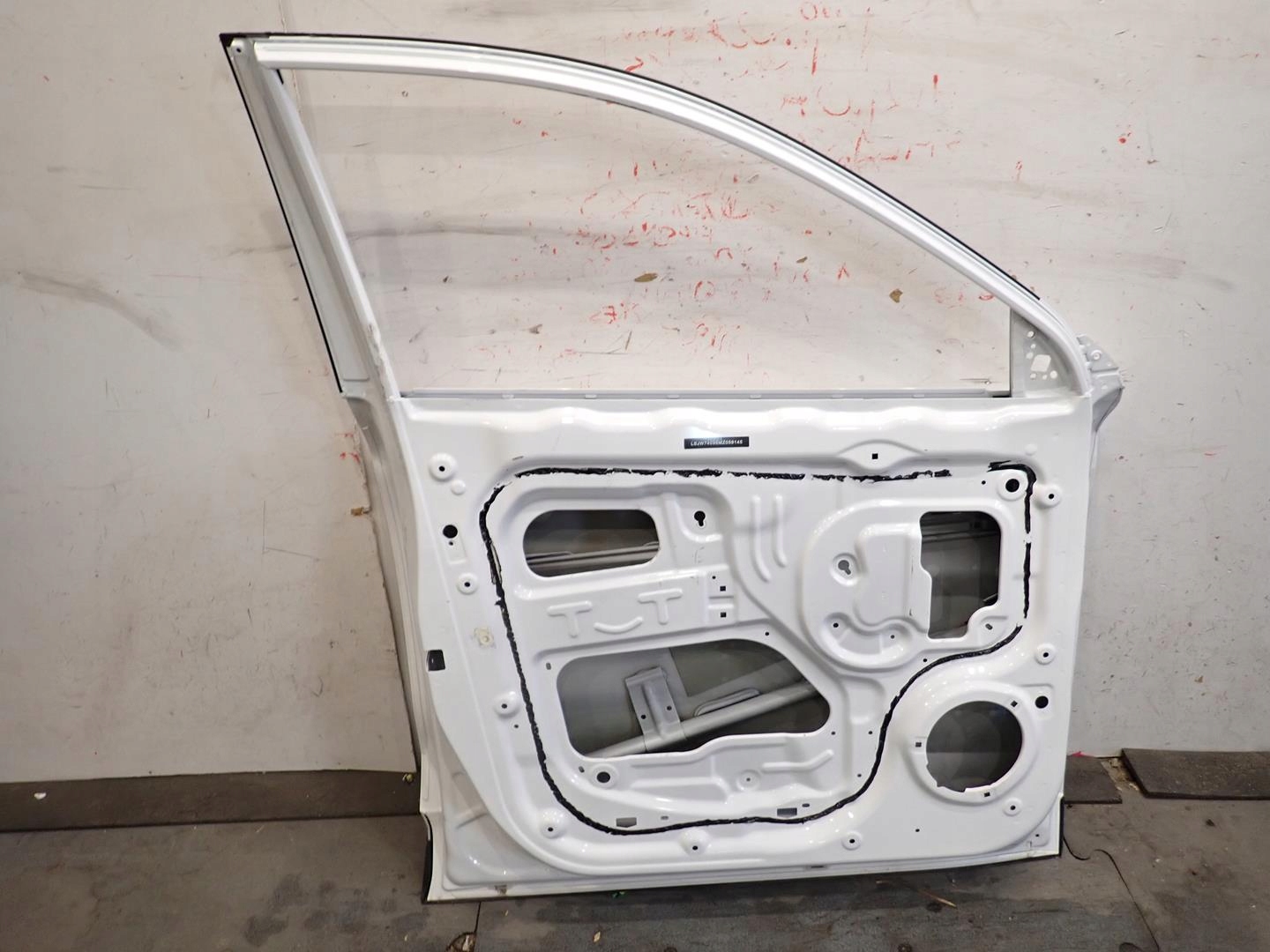 door front front left MG ZS 2017