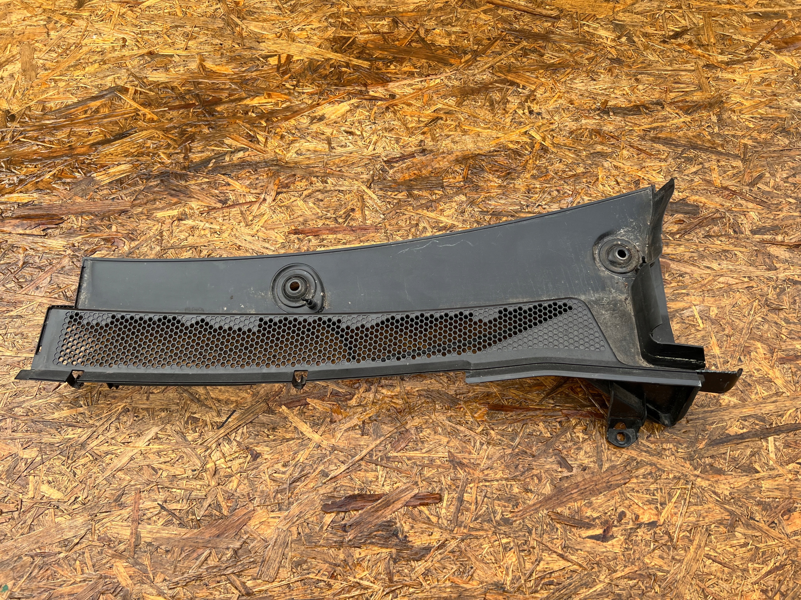 LEWE PODSZYBIE 98112458 PEUGEOT 5008 II 3008