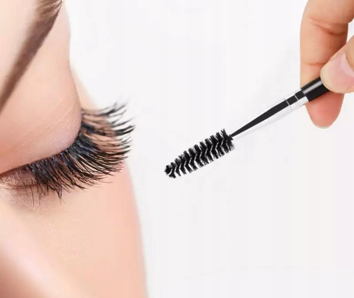 ZESTAW DO PIELĘGNACJI BRWI RZĘS NOŻYCZKI GRZEBIEŃ 11 EL MASZYNKA PĘSETY Rodzaj nożyczki