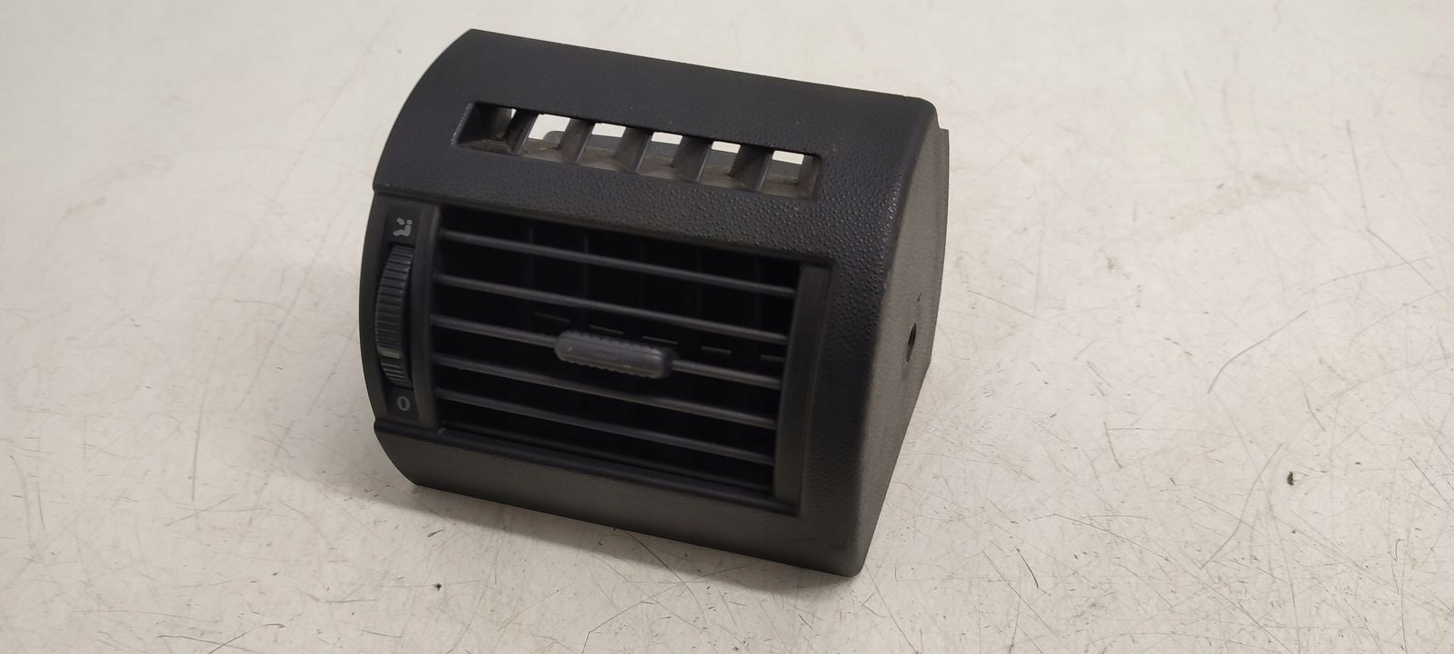 решетки потока воздуха комплект vw FOX