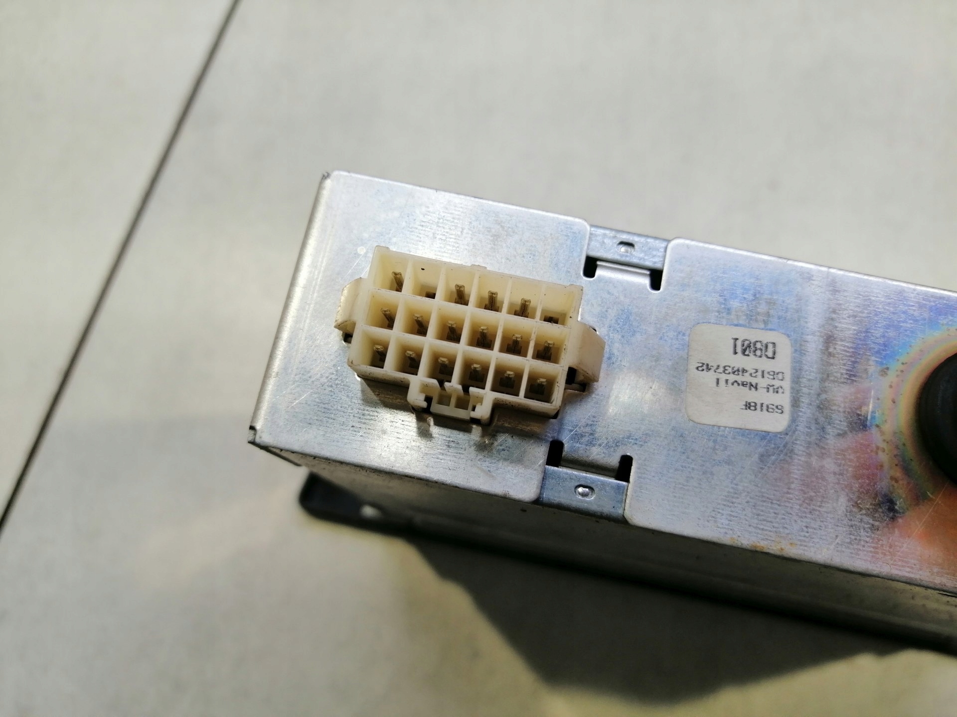 Bedienteil der Navigation PASSAT B5 2.8 V6 3B0919885A